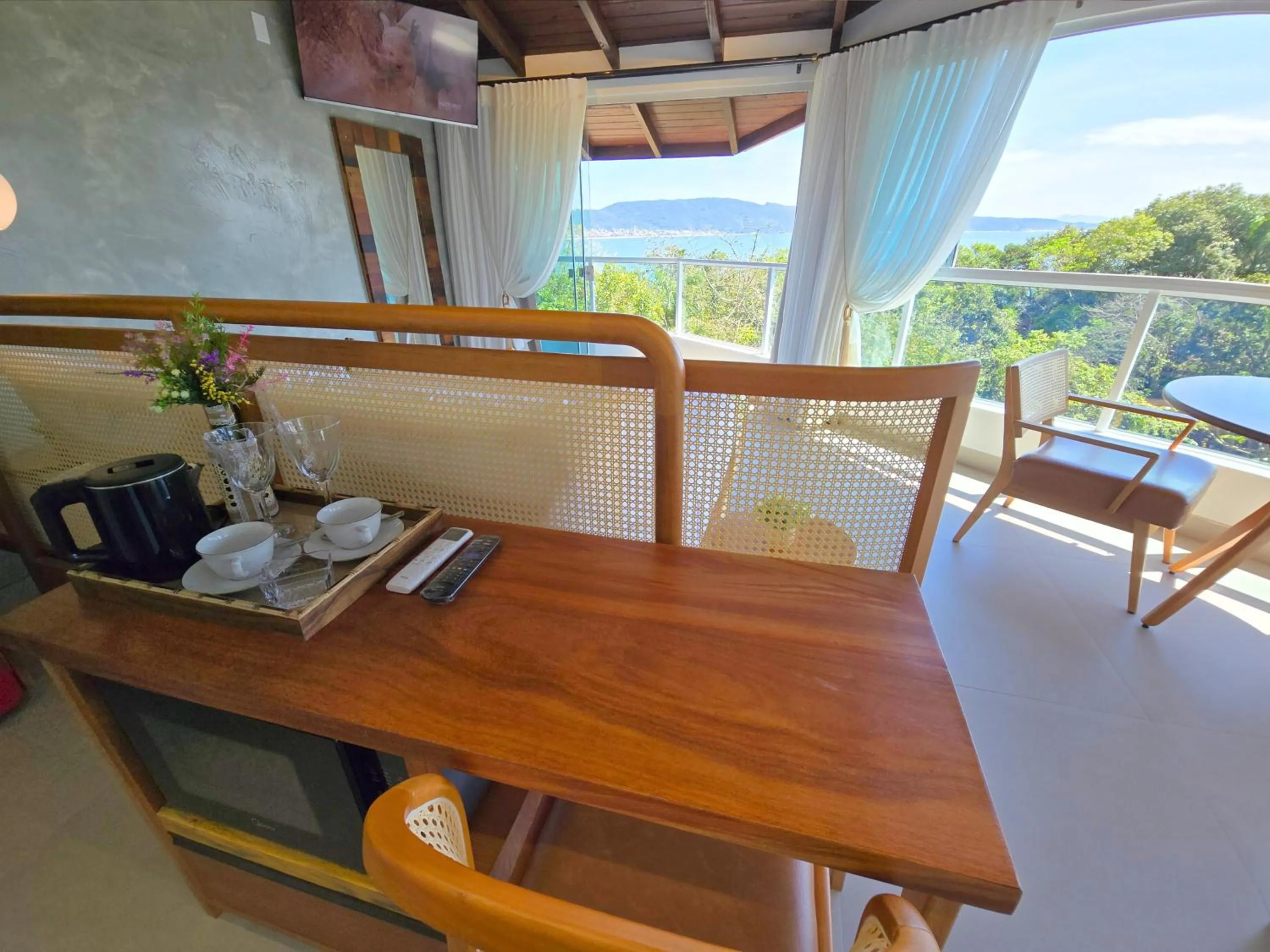 Day in Refúgio da Lagoinha - Centro de Bombinhas