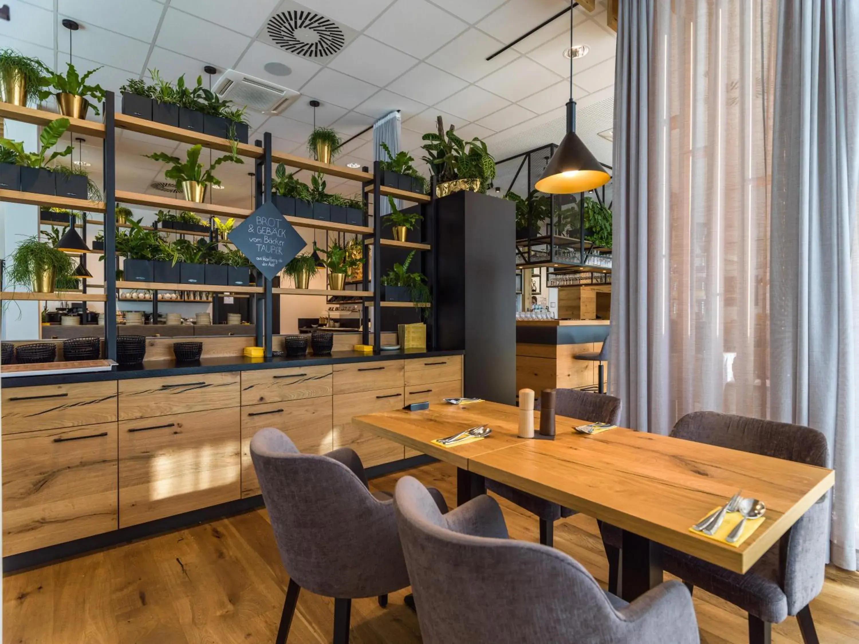 Restaurant/places to eat in Best Western Parkhotel Hagenberg Restaurant/places to eat in Best Western Parkhotel Hagenberg