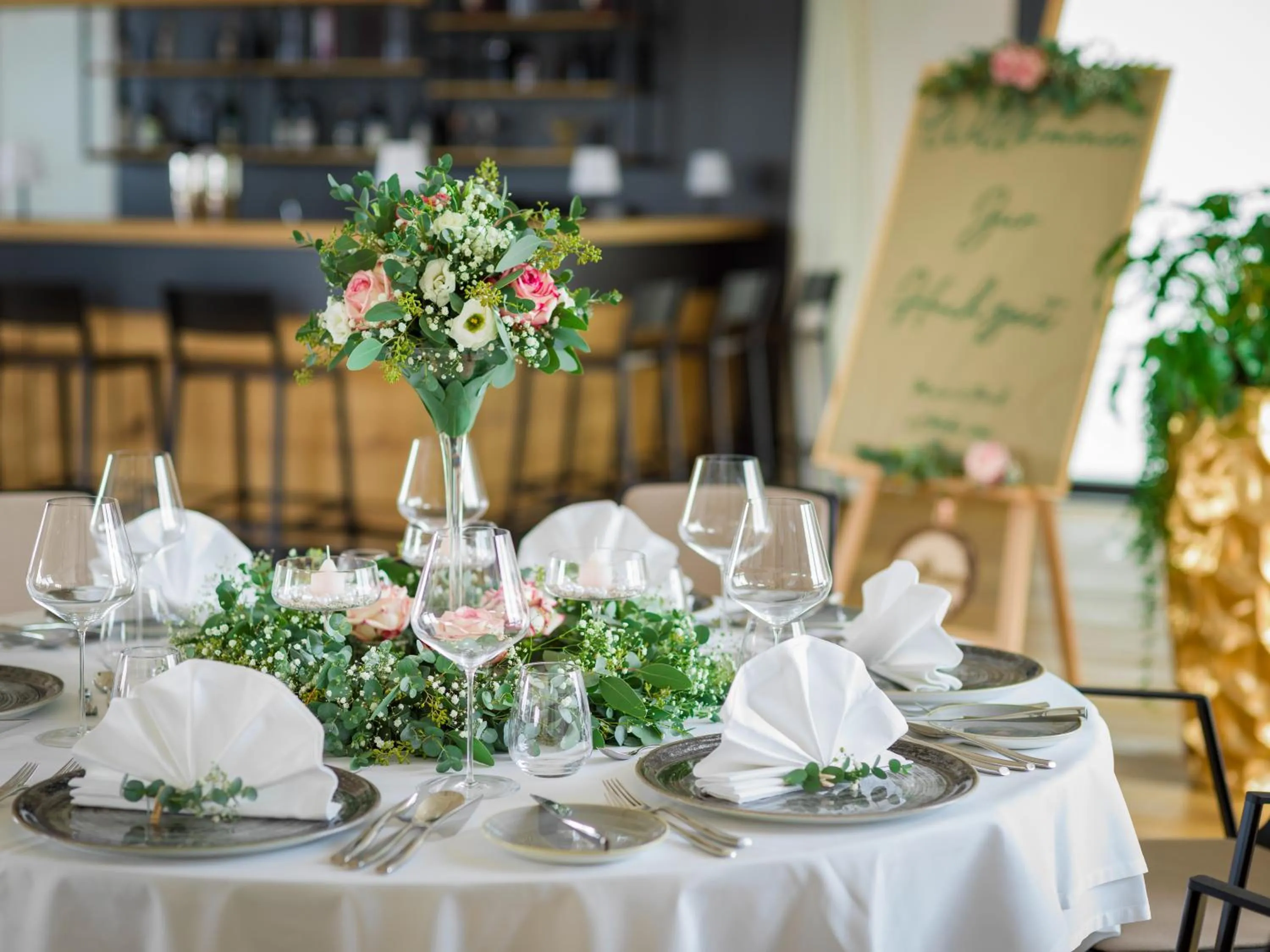 Restaurant/places to eat in Best Western Parkhotel Hagenberg