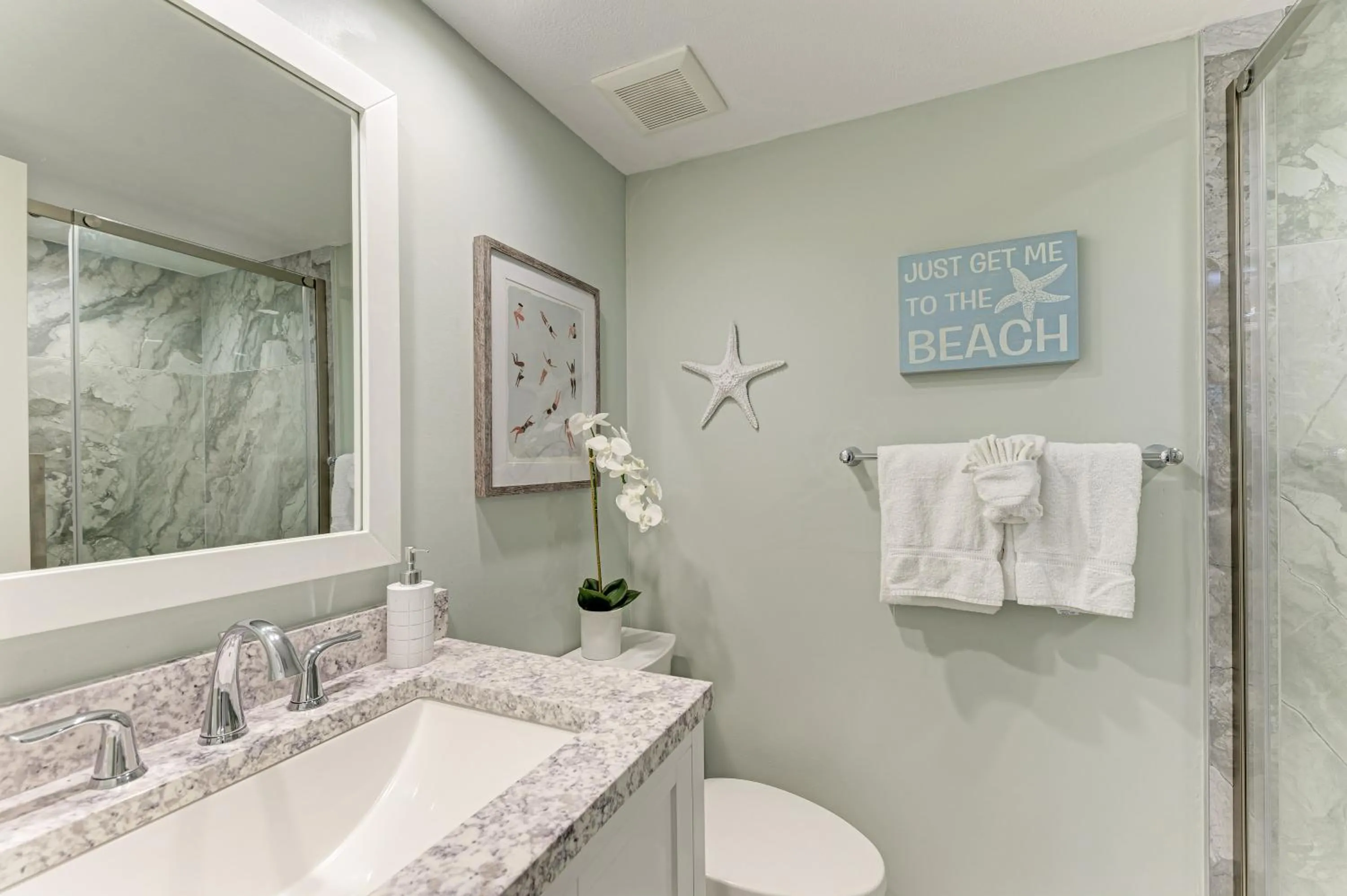 Sea Grape Inn 7 - BEACHFRONT Property