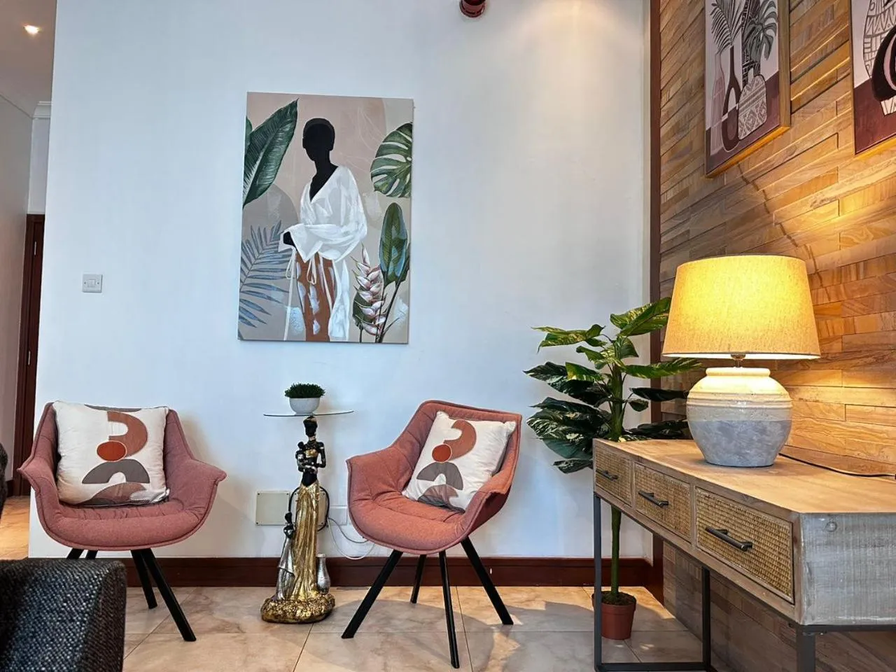 Seating area in Fairview Luxury Apartments