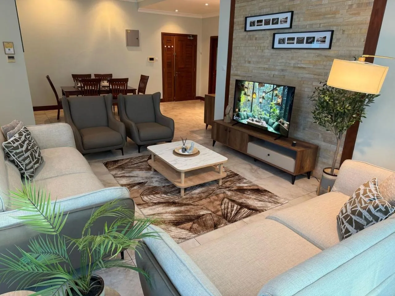 TV and multimedia in Fairview Luxury Apartments