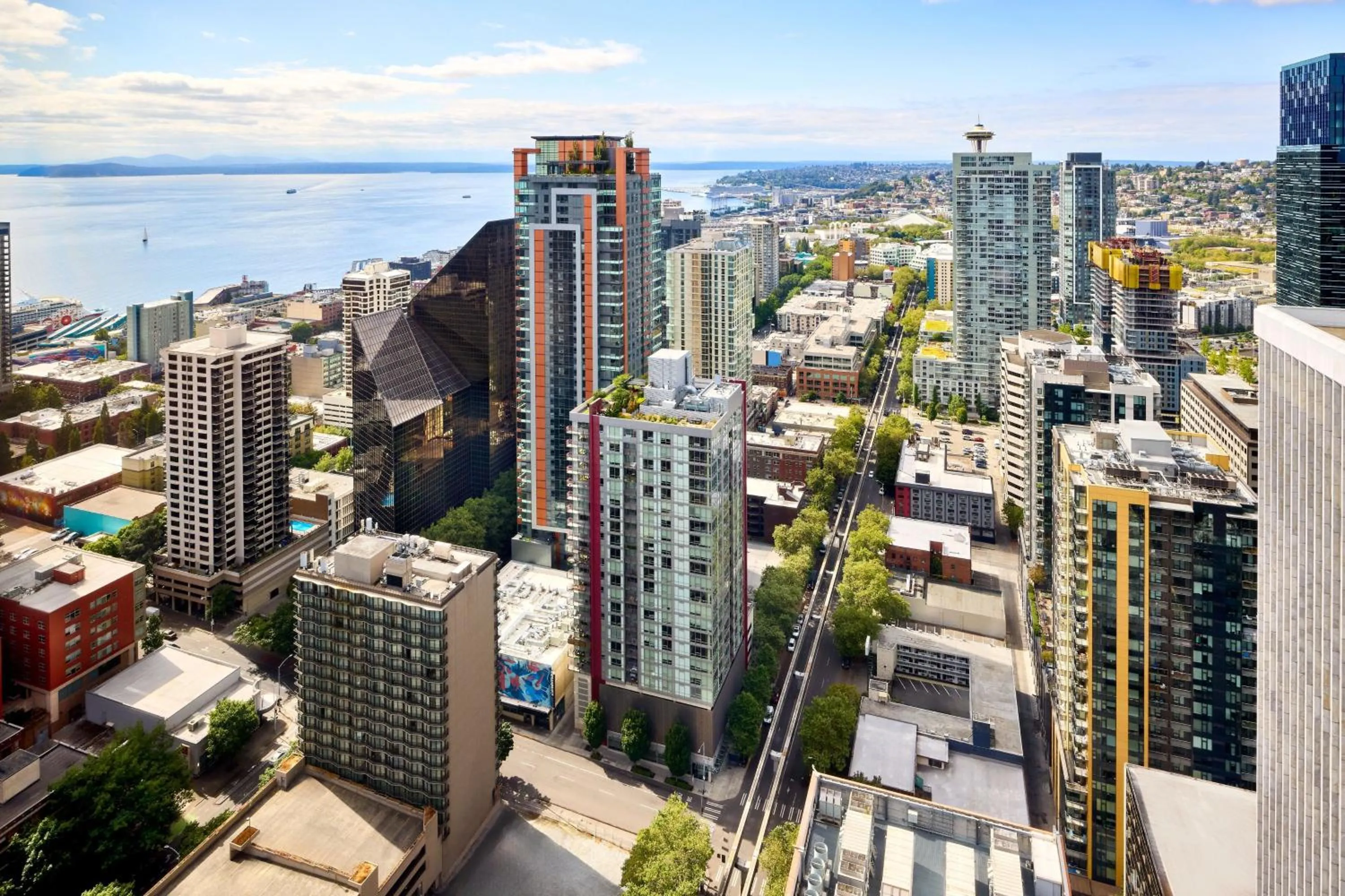 Photo of the whole room in The Westin Seattle