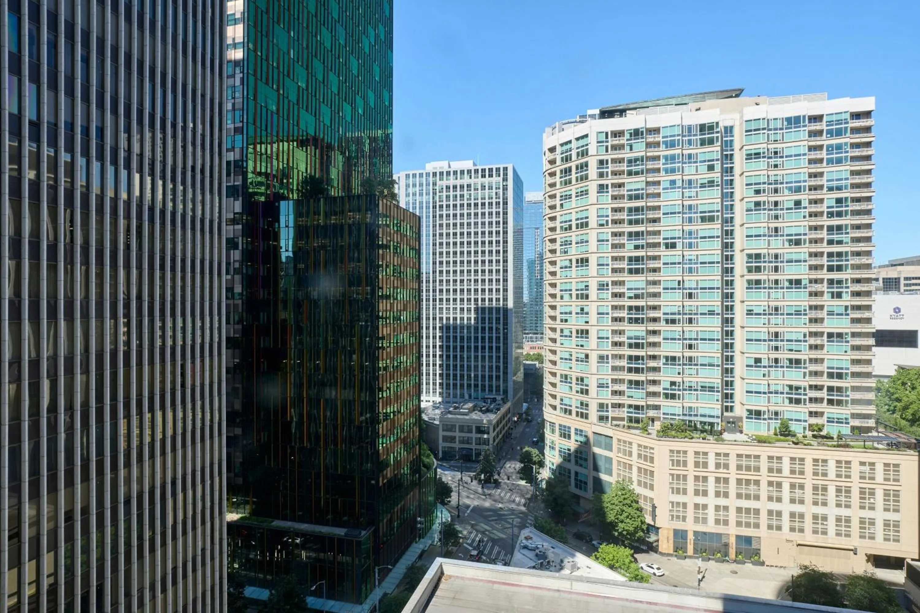Photo of the whole room in The Westin Seattle