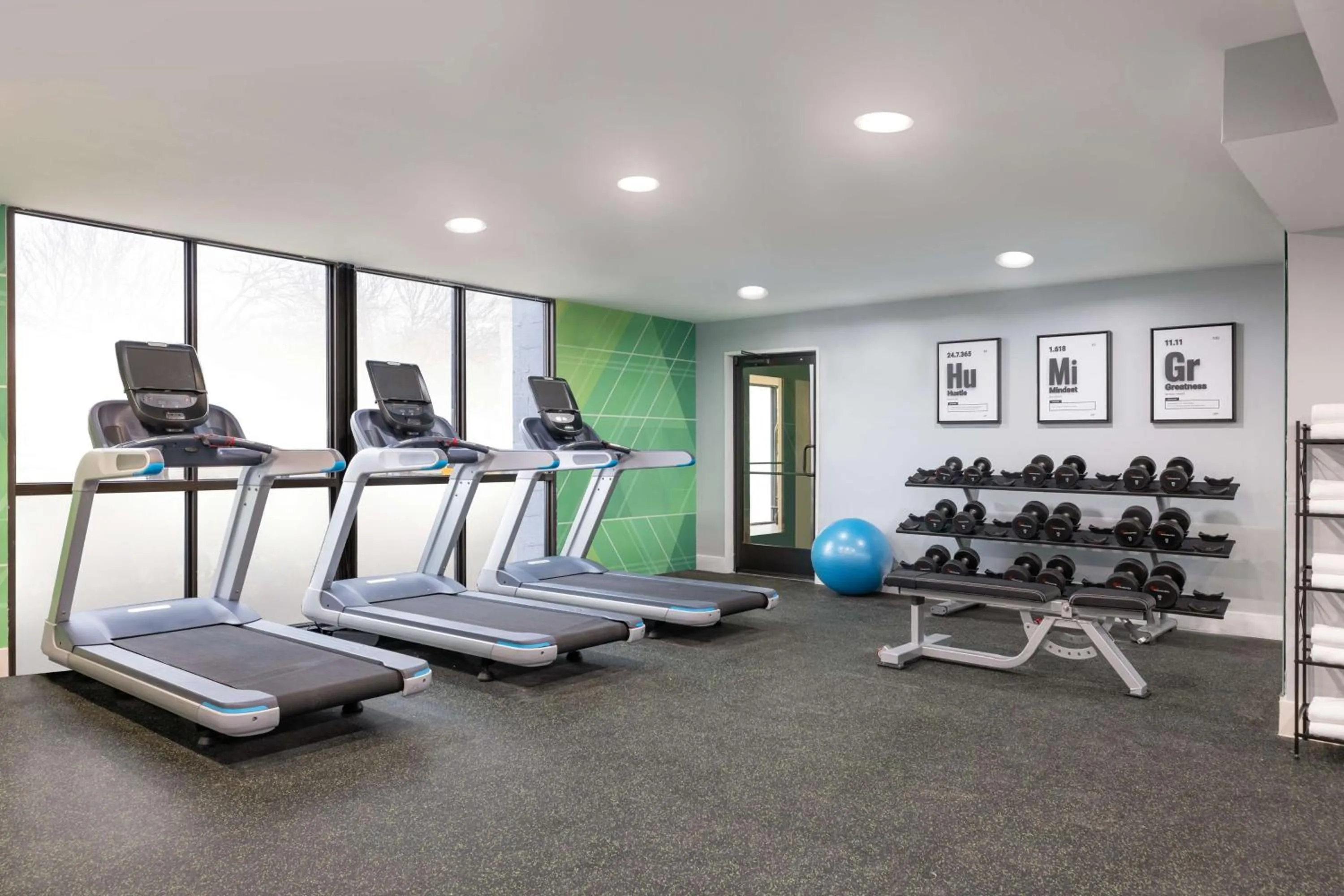 Fitness centre/facilities in Doubletree By Hilton Fort Worth South