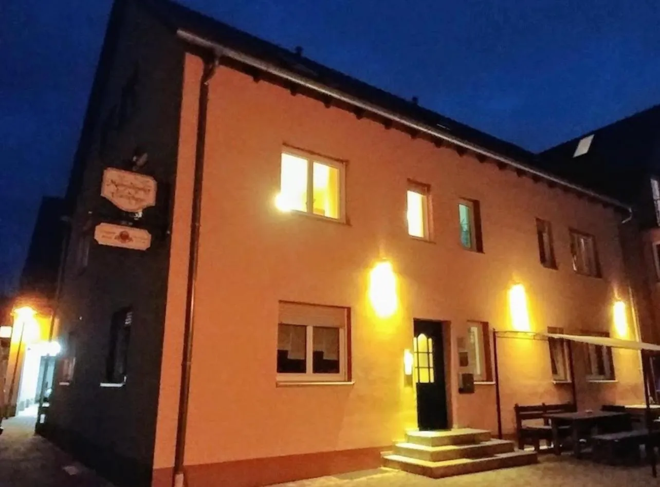 Property building in Mainsommer