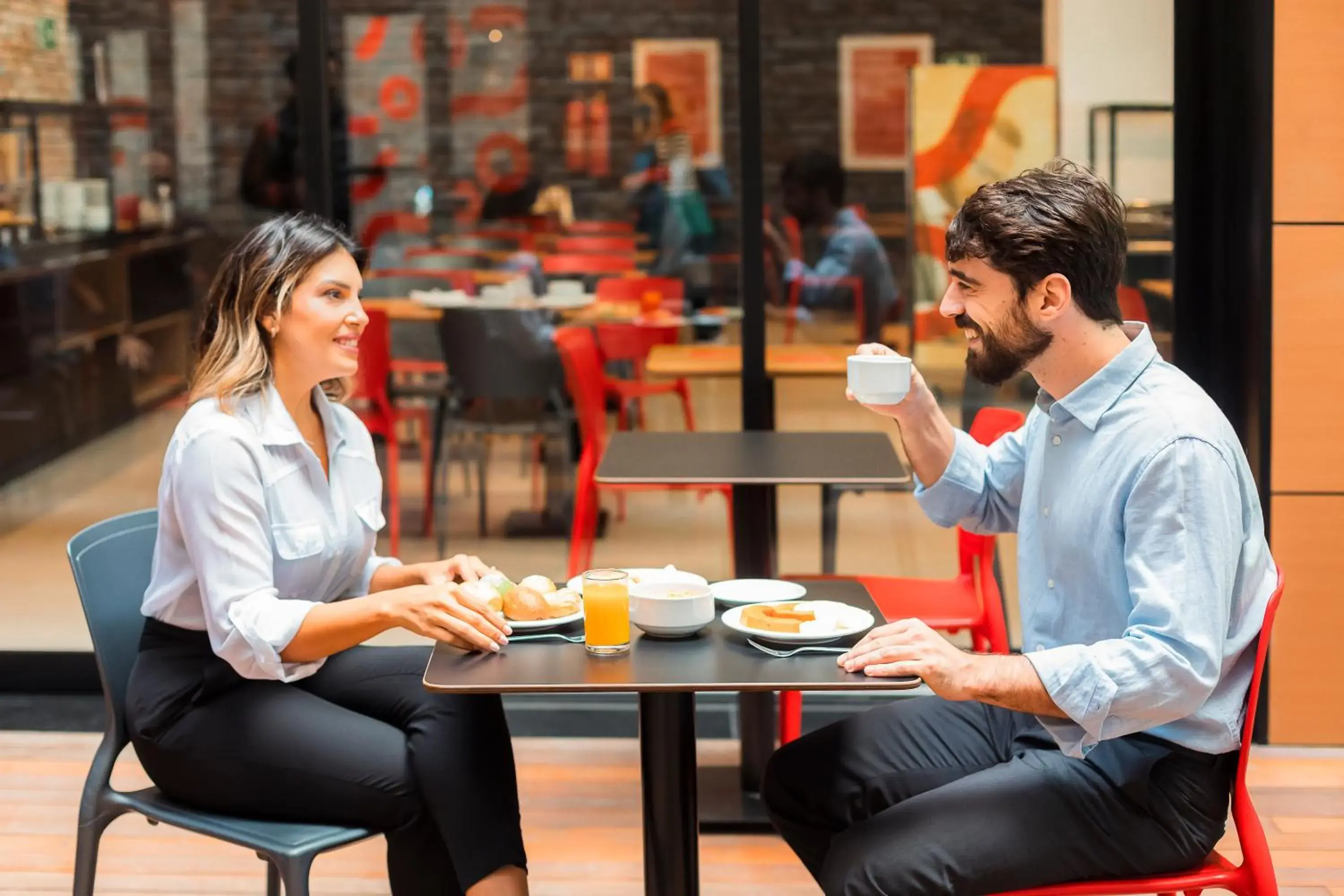 Restaurant/places to eat in Hotel Moov Porto Alegre Restaurant/places to eat in Hotel Moov Porto Alegre