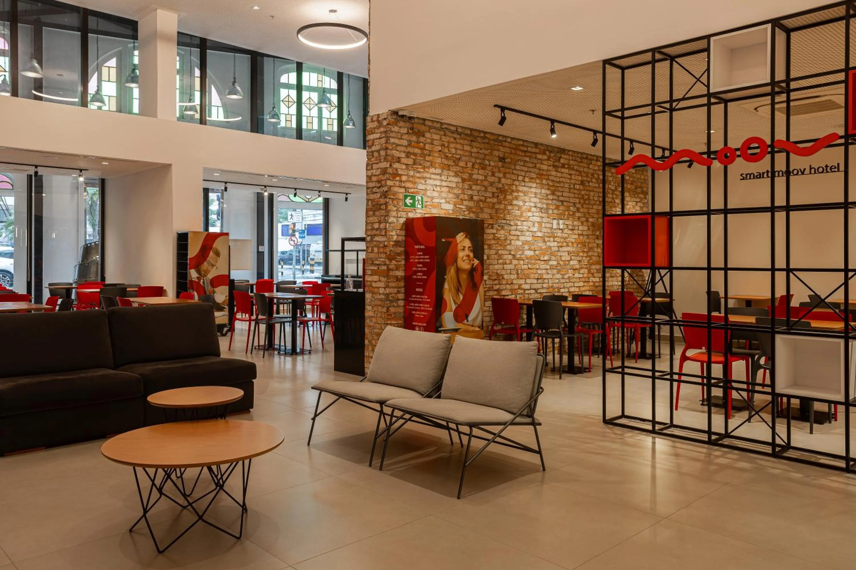 Lobby or reception in Hotel Moov Porto Alegre