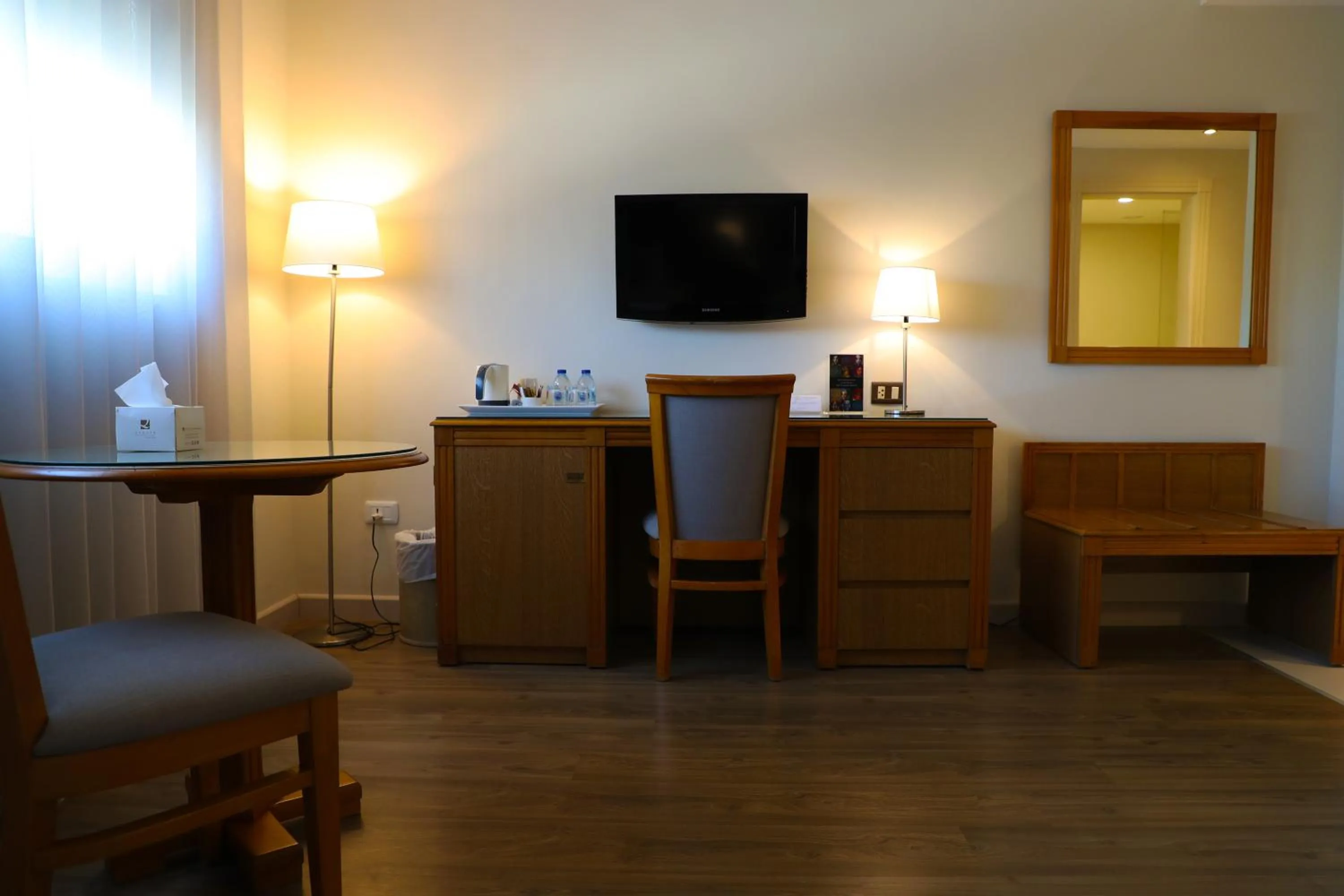 TV and multimedia in AlQasr Metropole Hotel