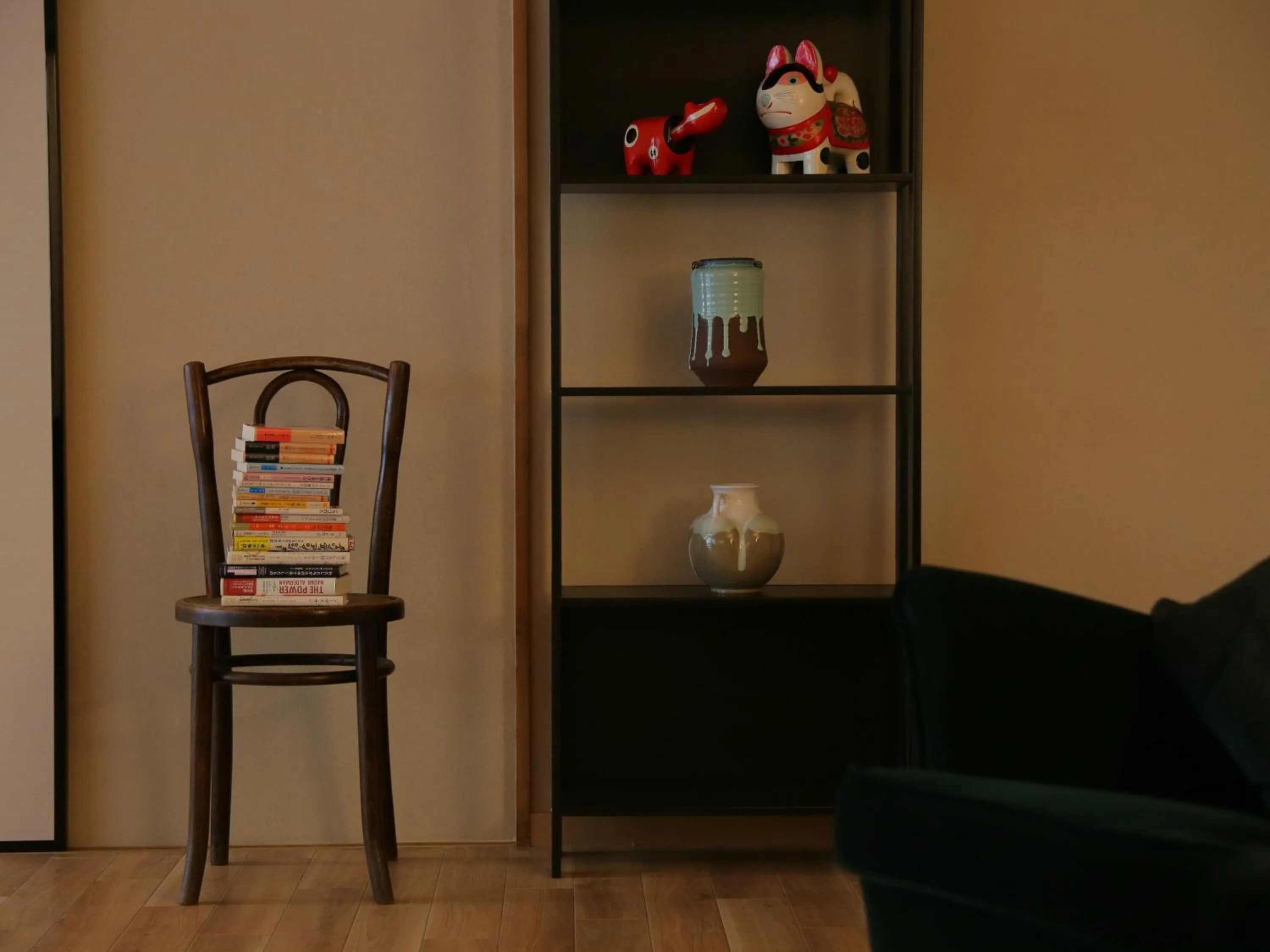 Communal lounge/ TV room in Hot Spring Inn Hakone Suisen