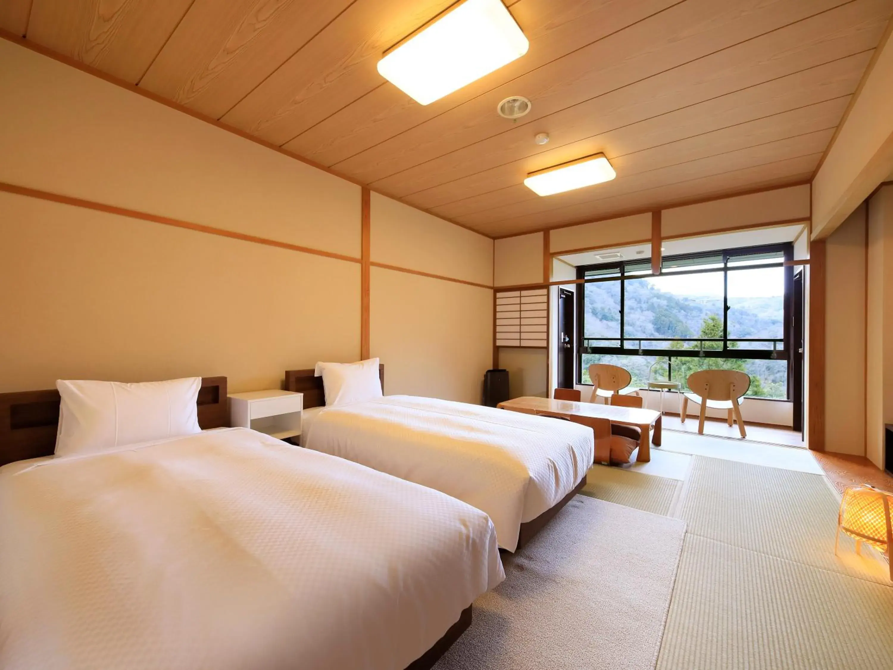 Superior Quadruple Room - single occupancy in Hot Spring Inn Hakone Suisen Superior Quadruple Room - single occupancy in Hot Spring Inn Hakone Suisen