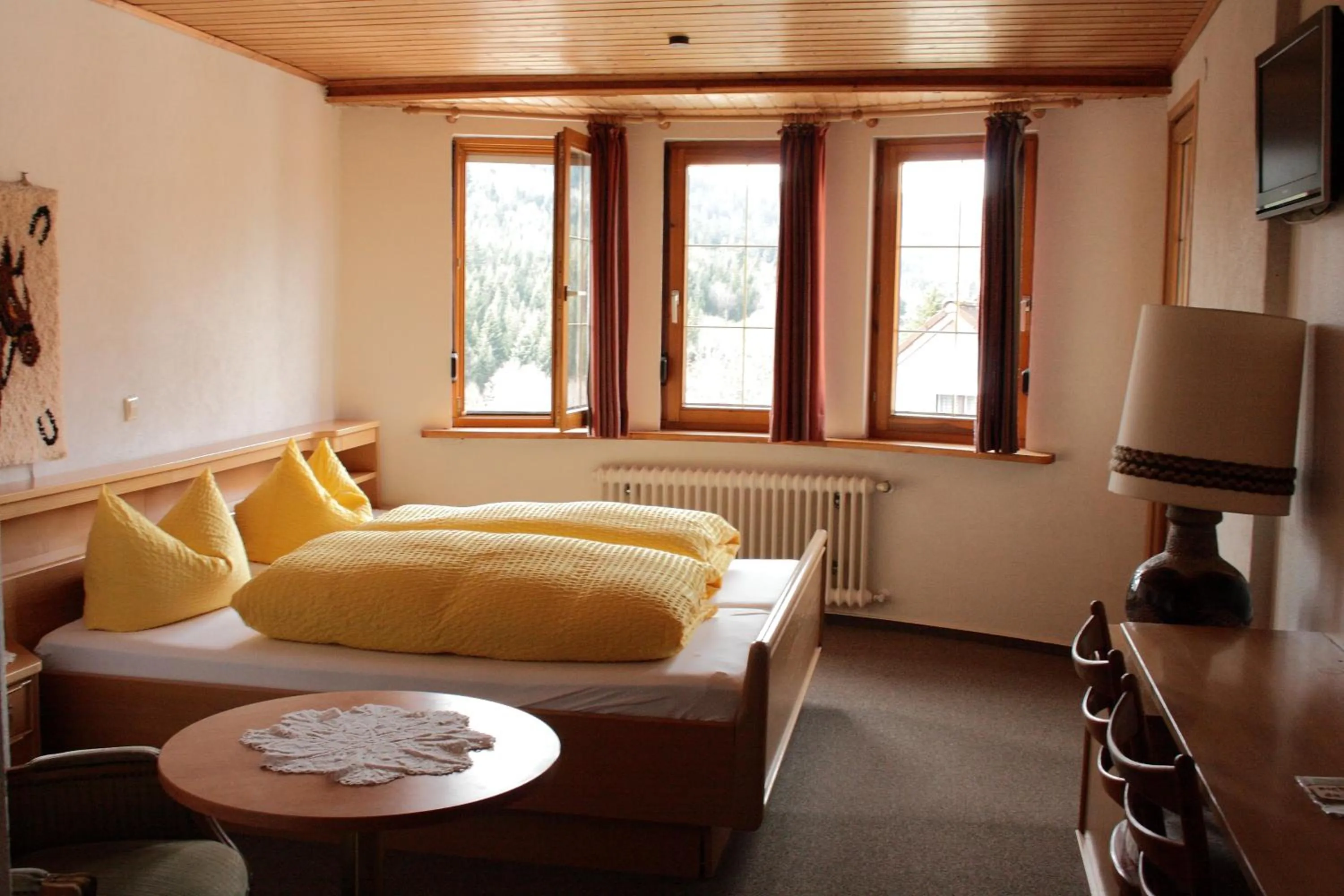 Photo of the whole room in Schwarzwald-Gasthof Hirsch