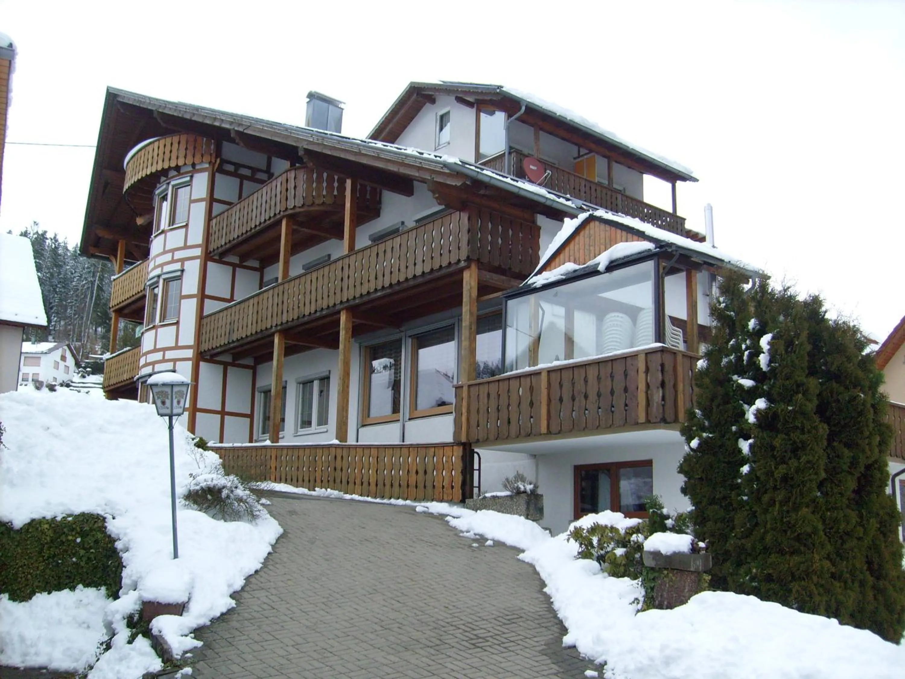 Facade/entrance in Schwarzwald-Gasthof Hirsch