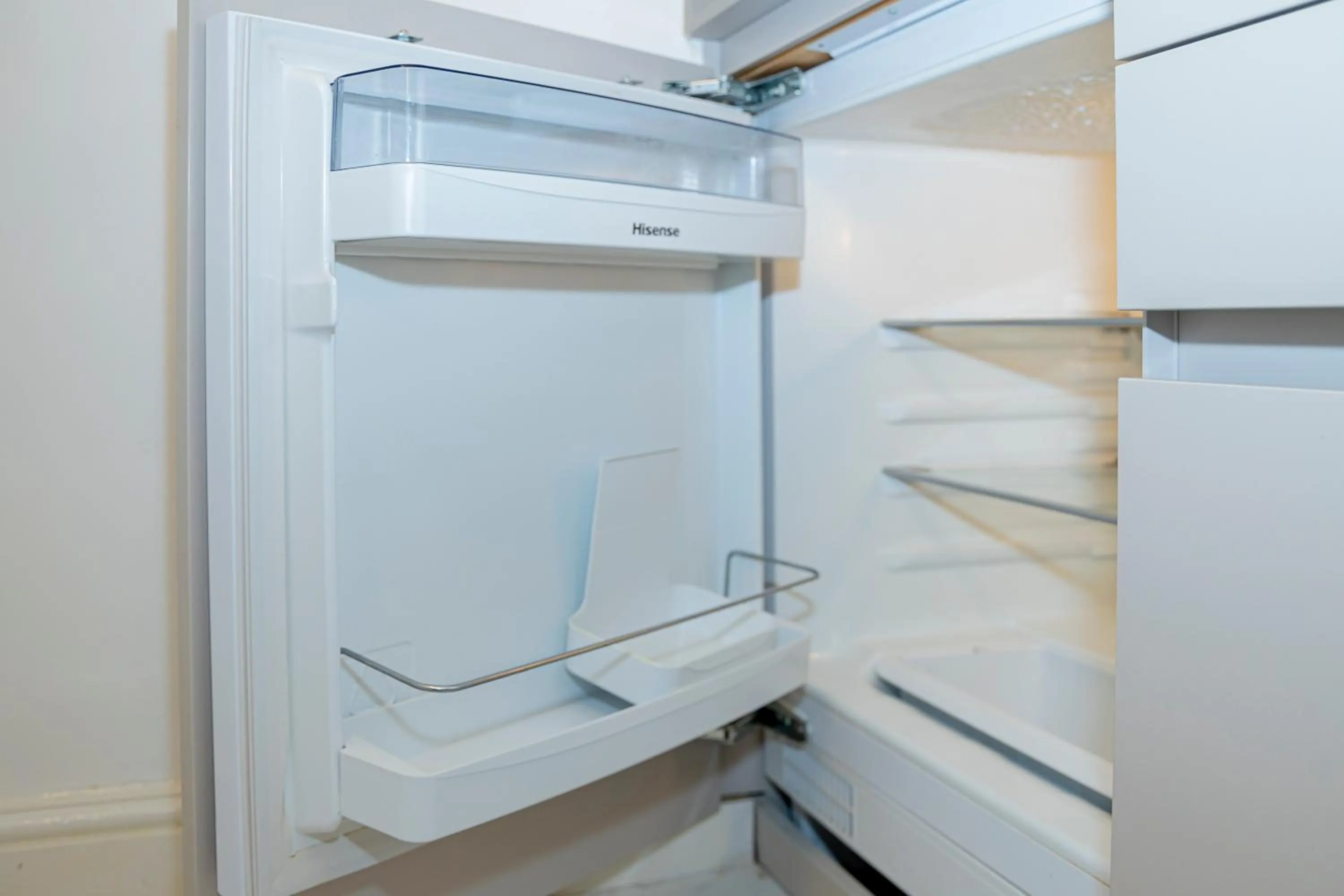 kitchen in FLASH SALE Kemptown 2 Bedroom Flat BN224EAT02