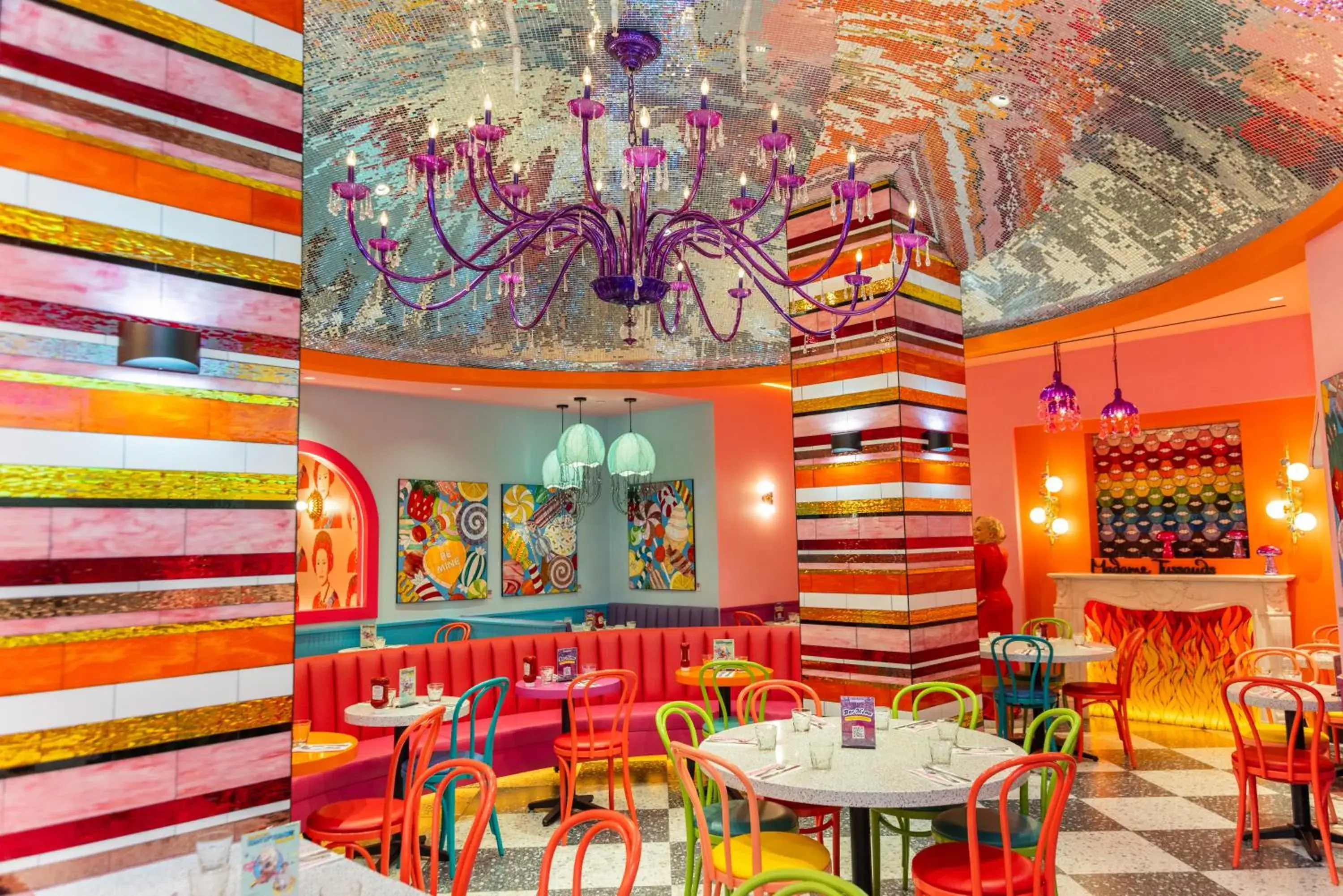 Restaurant/places to eat in OYO Times Square Restaurant/places to eat in OYO Times Square