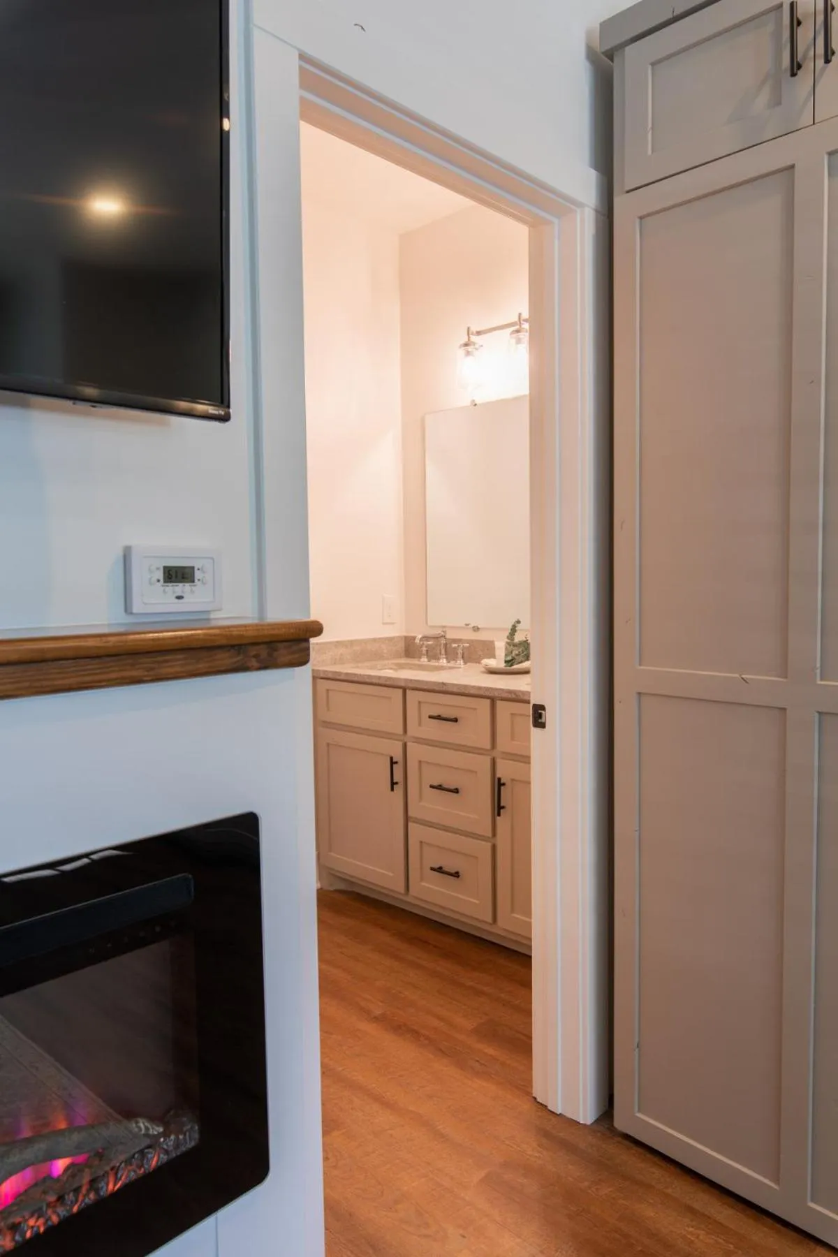 Bathroom in The Getaway Blowing Rock