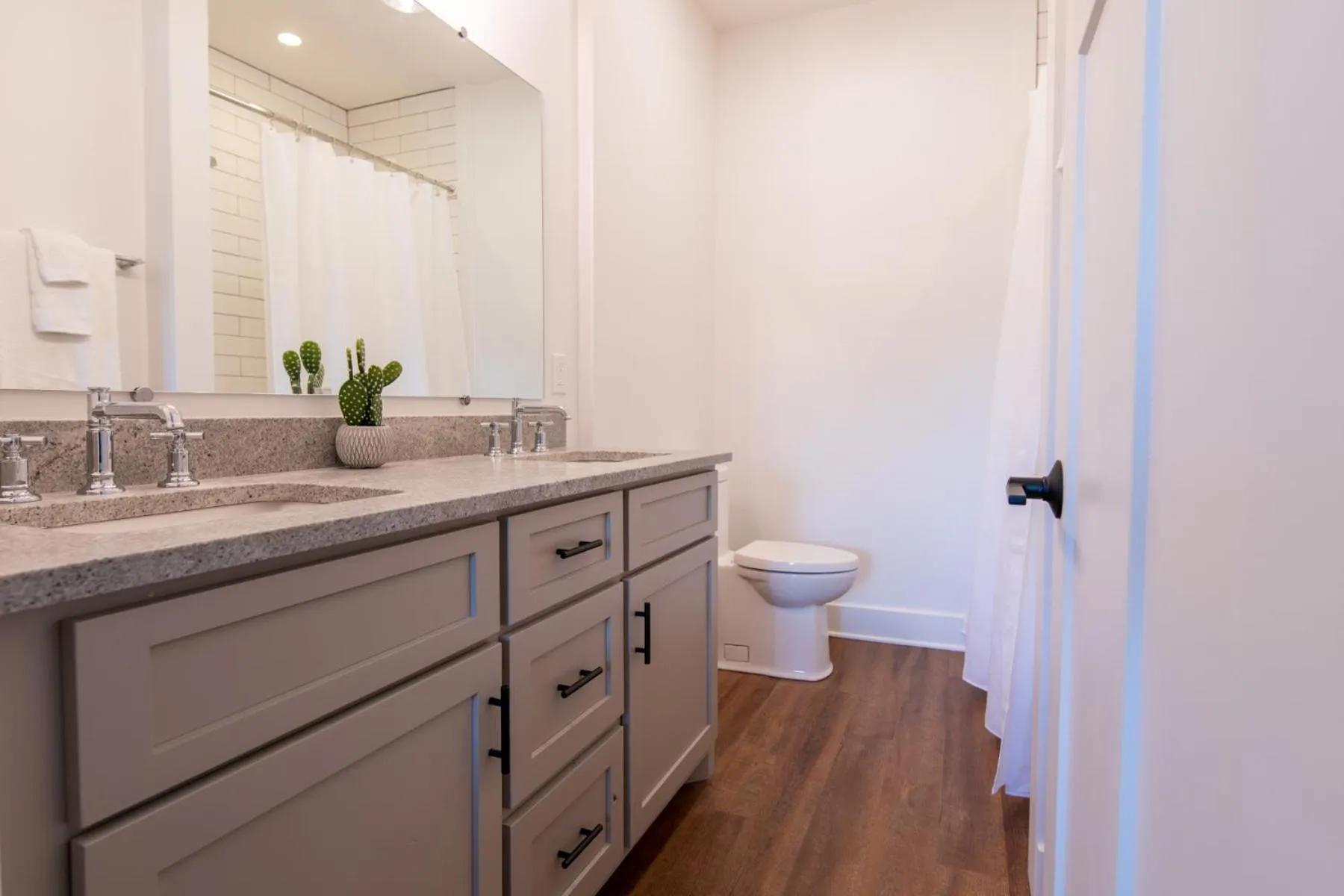 Shower in The Getaway Blowing Rock