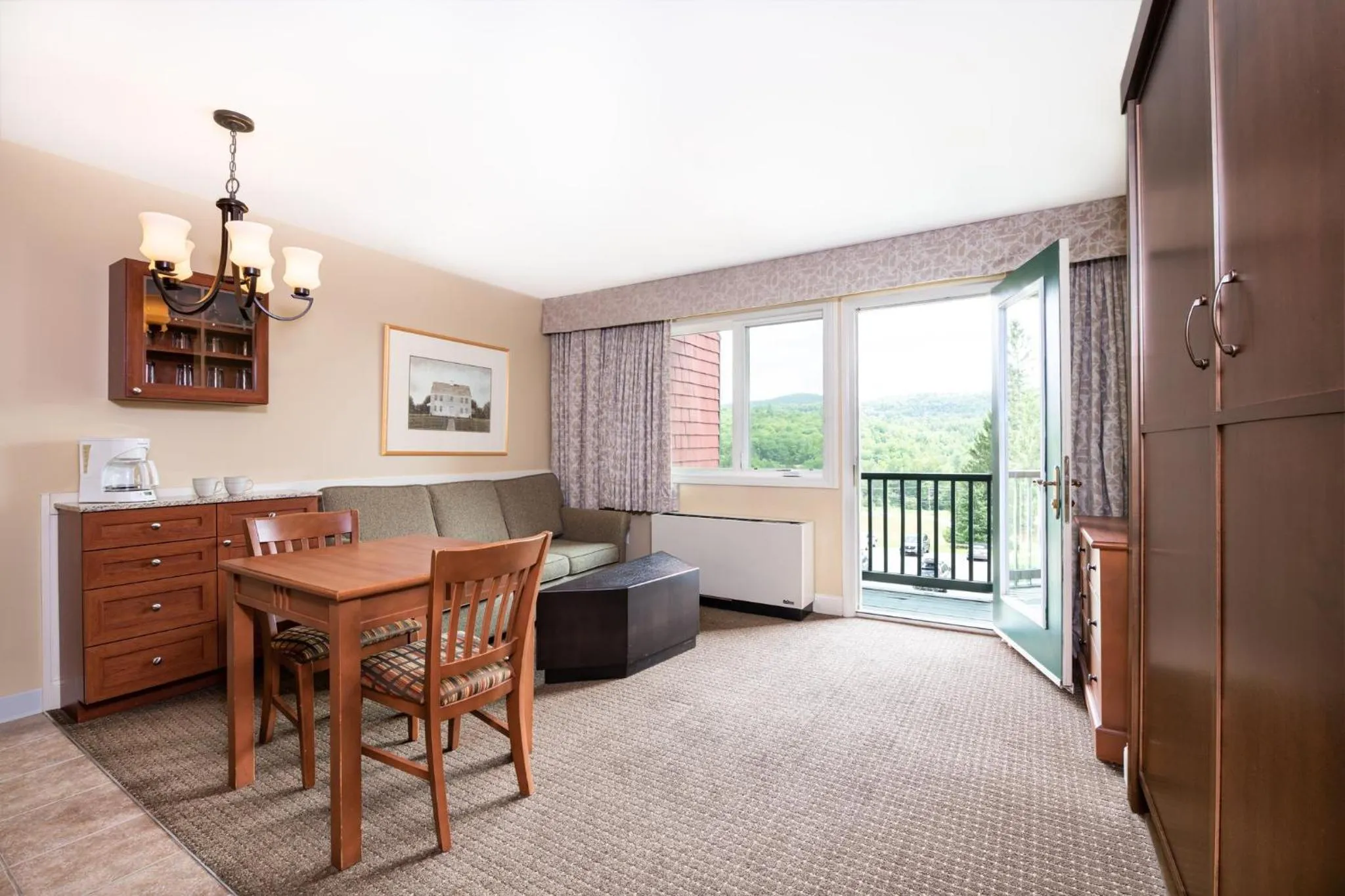 Living room in Grand Summit Resort