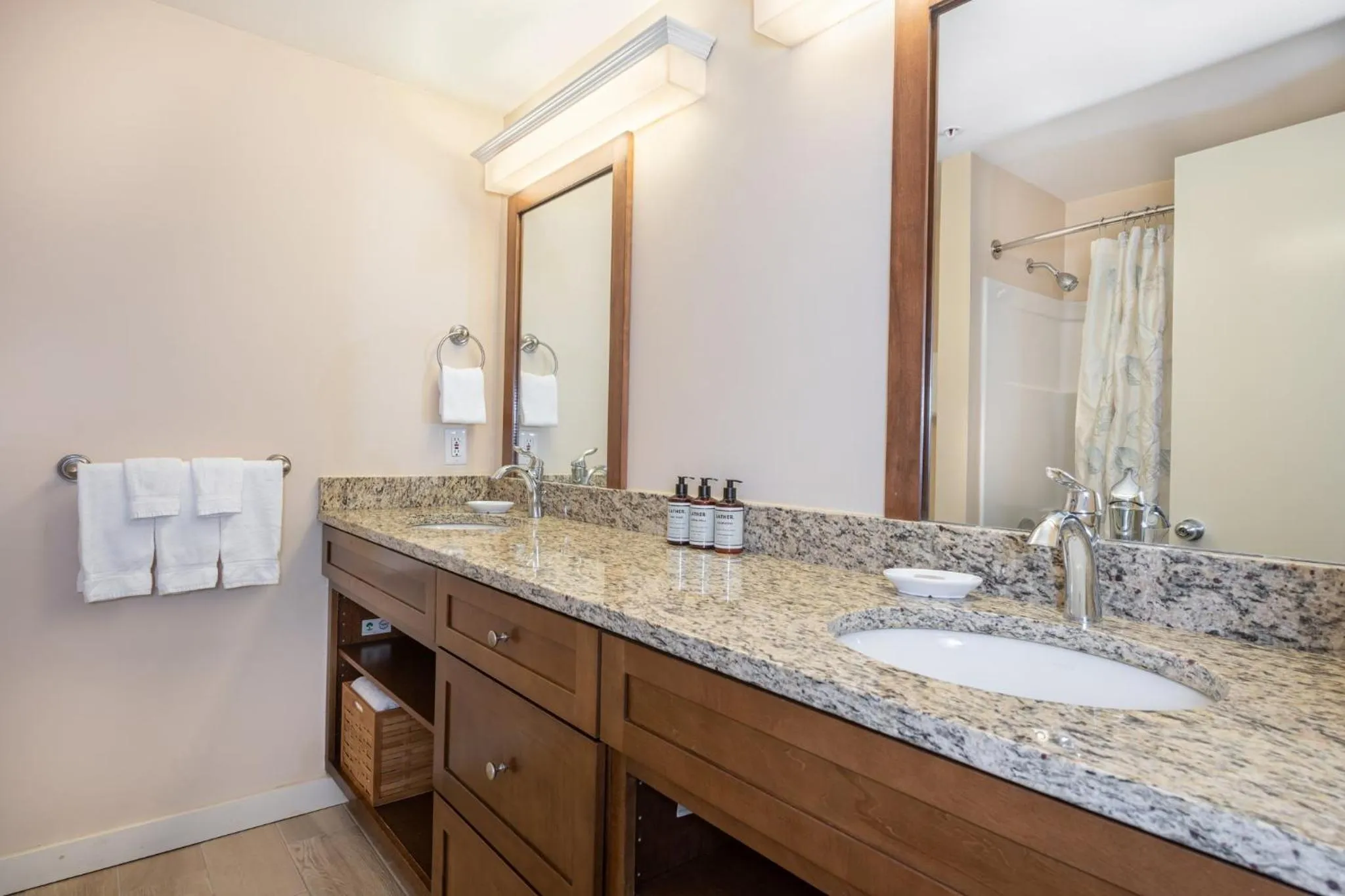 Bedroom in Grand Summit Resort