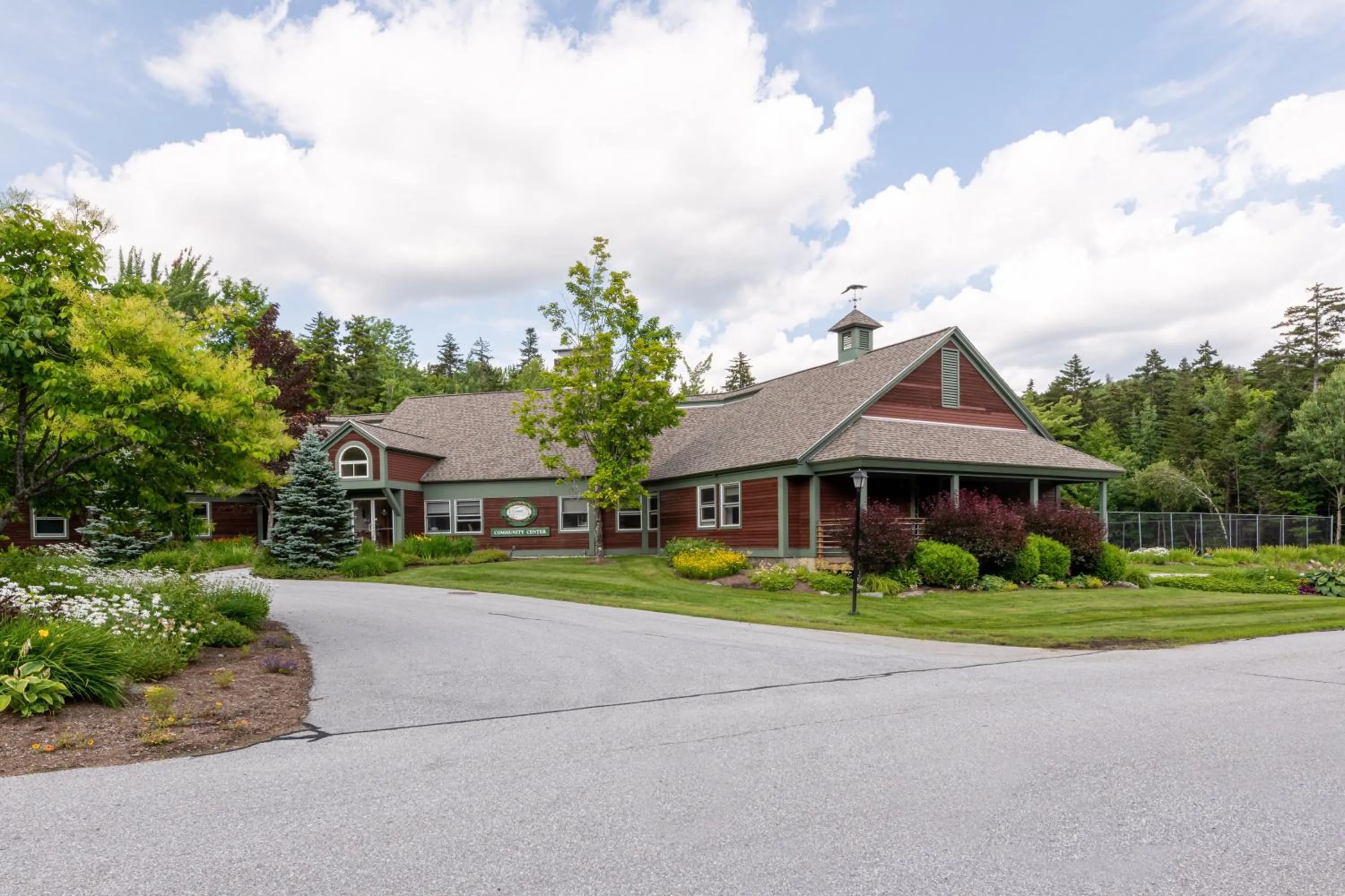 Property building in Mount Snow Lodging