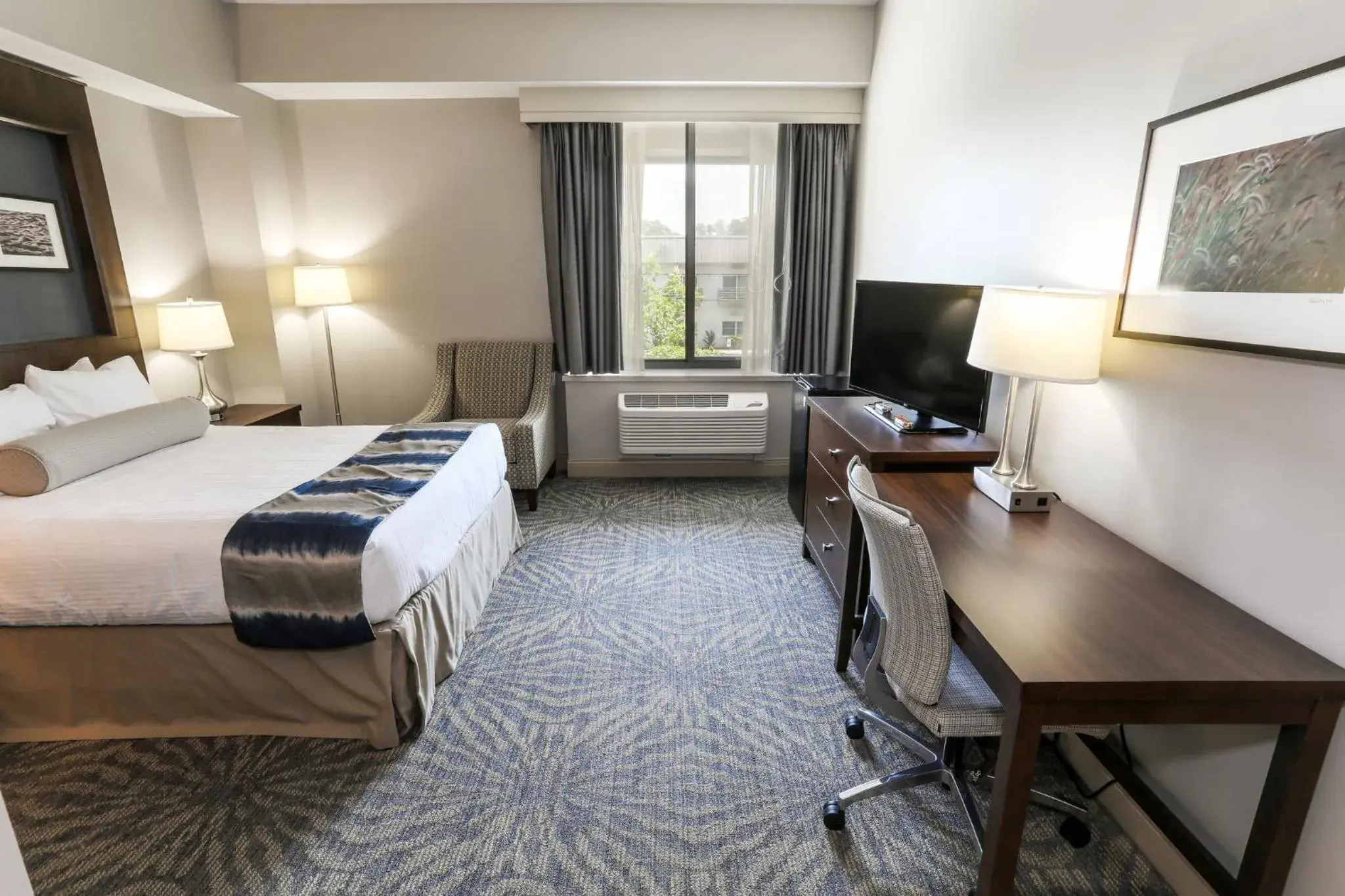 Standard Queen Room in Liberty Mountain Lodging by Vail Resorts Standard Queen Room in Liberty Mountain Lodging by Vail Resorts