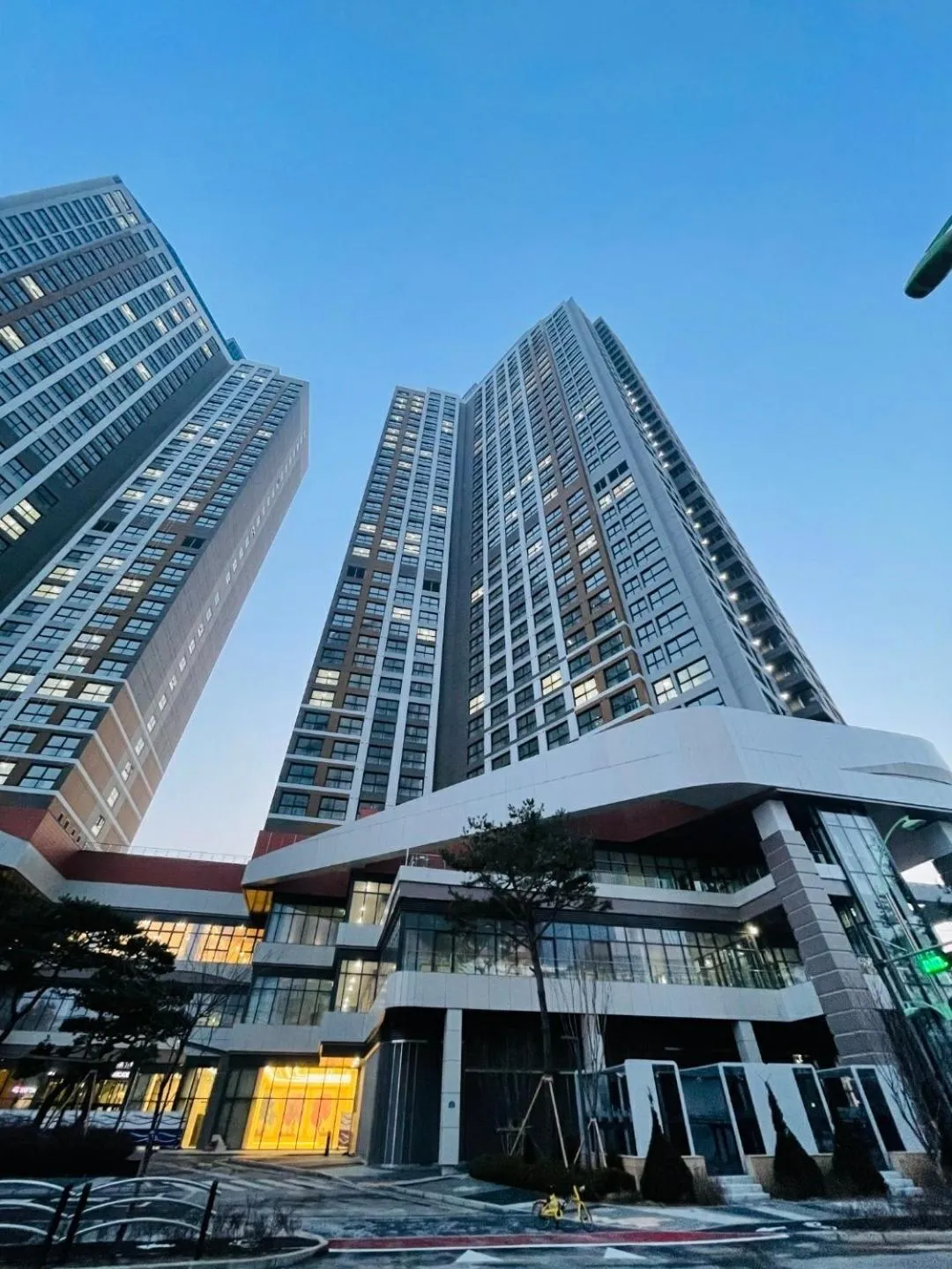 Property building in Landmark Stay in Songdo