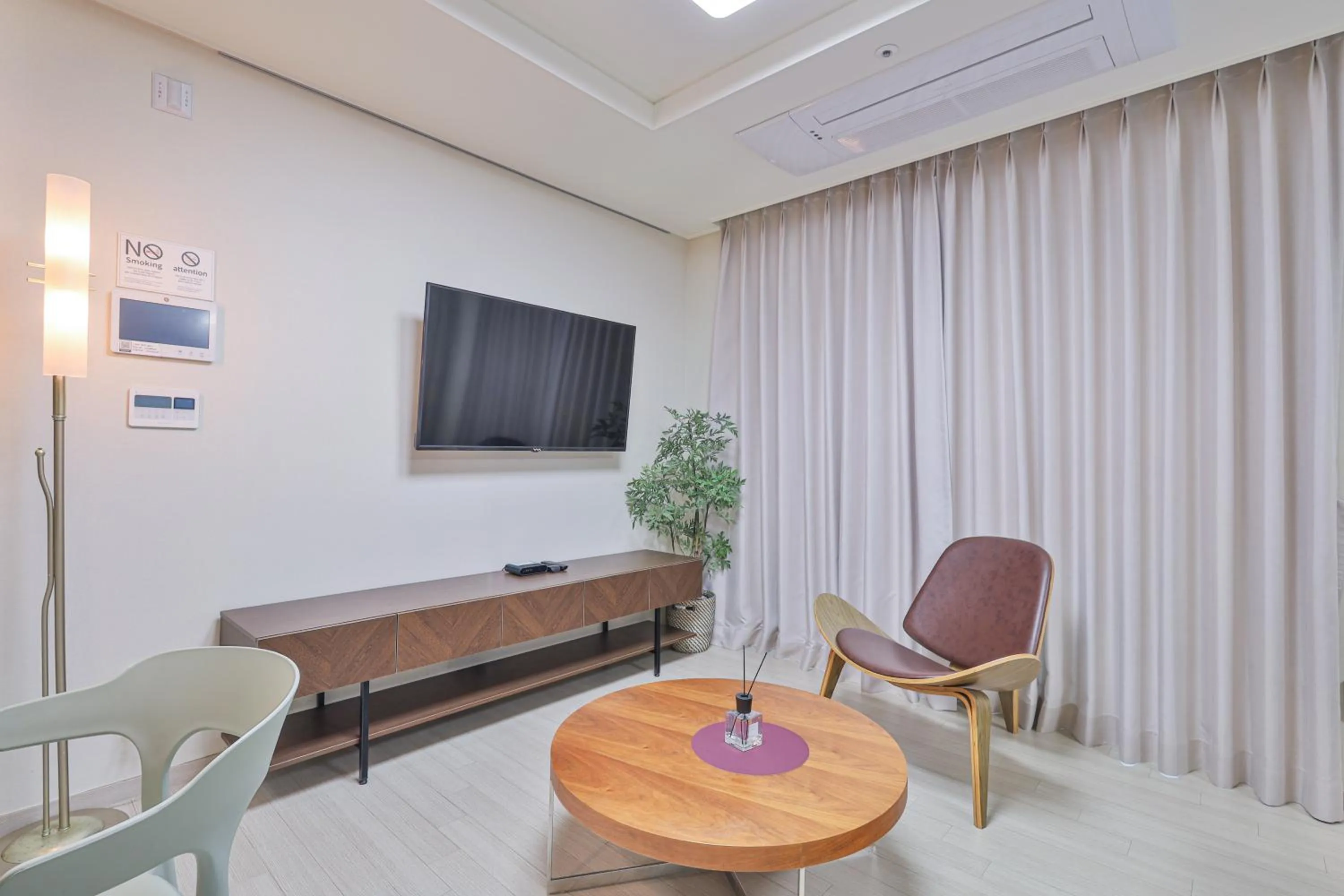 Property building in Landmark Stay in Songdo