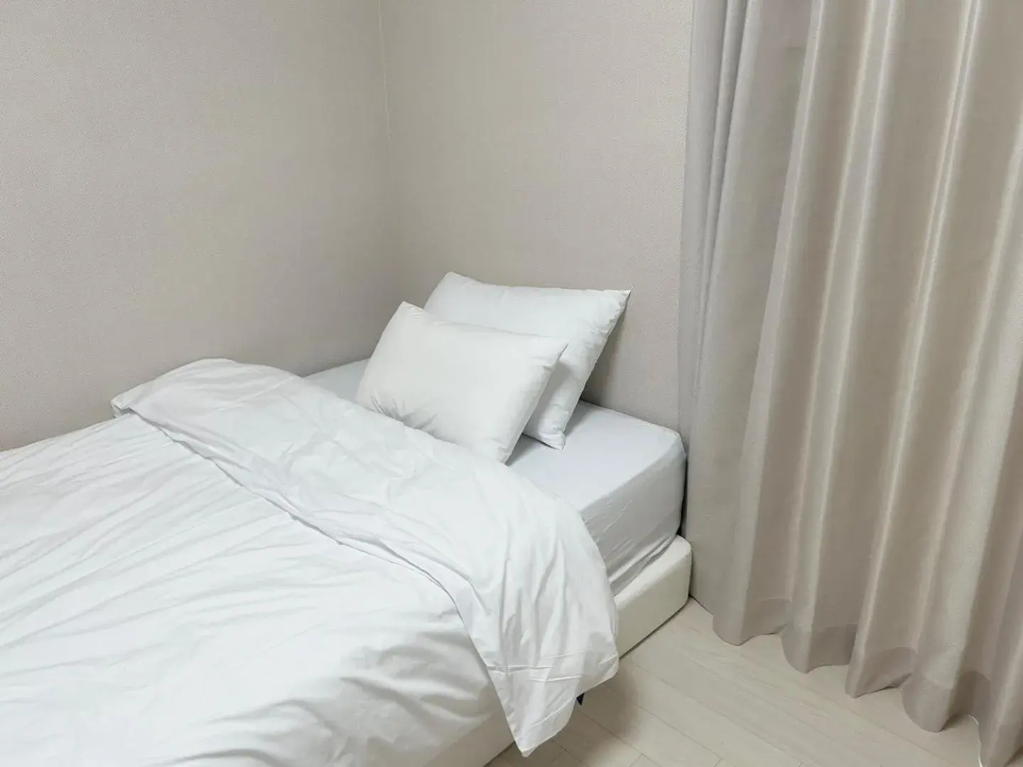 Bed in Landmark Stay in Songdo Bed in Landmark Stay in Songdo