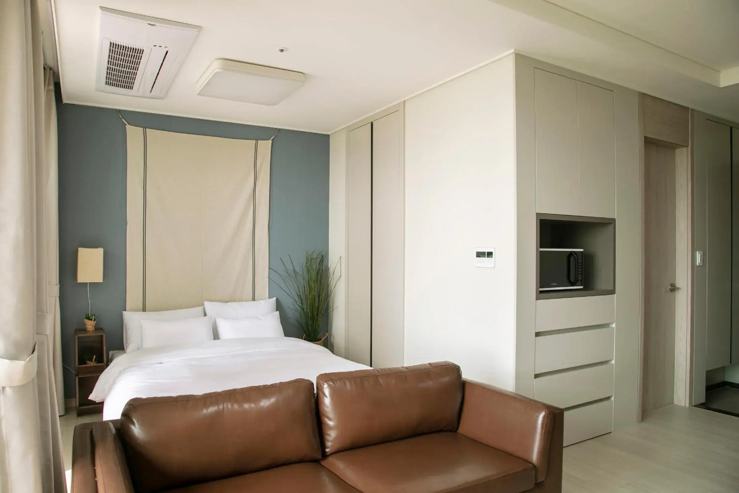 Bed in Landmark Stay in Songdo Bed in Landmark Stay in Songdo