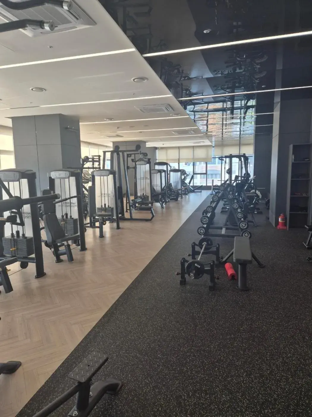 Fitness centre/facilities in Landmark Stay in Songdo Fitness centre/facilities in Landmark Stay in Songdo