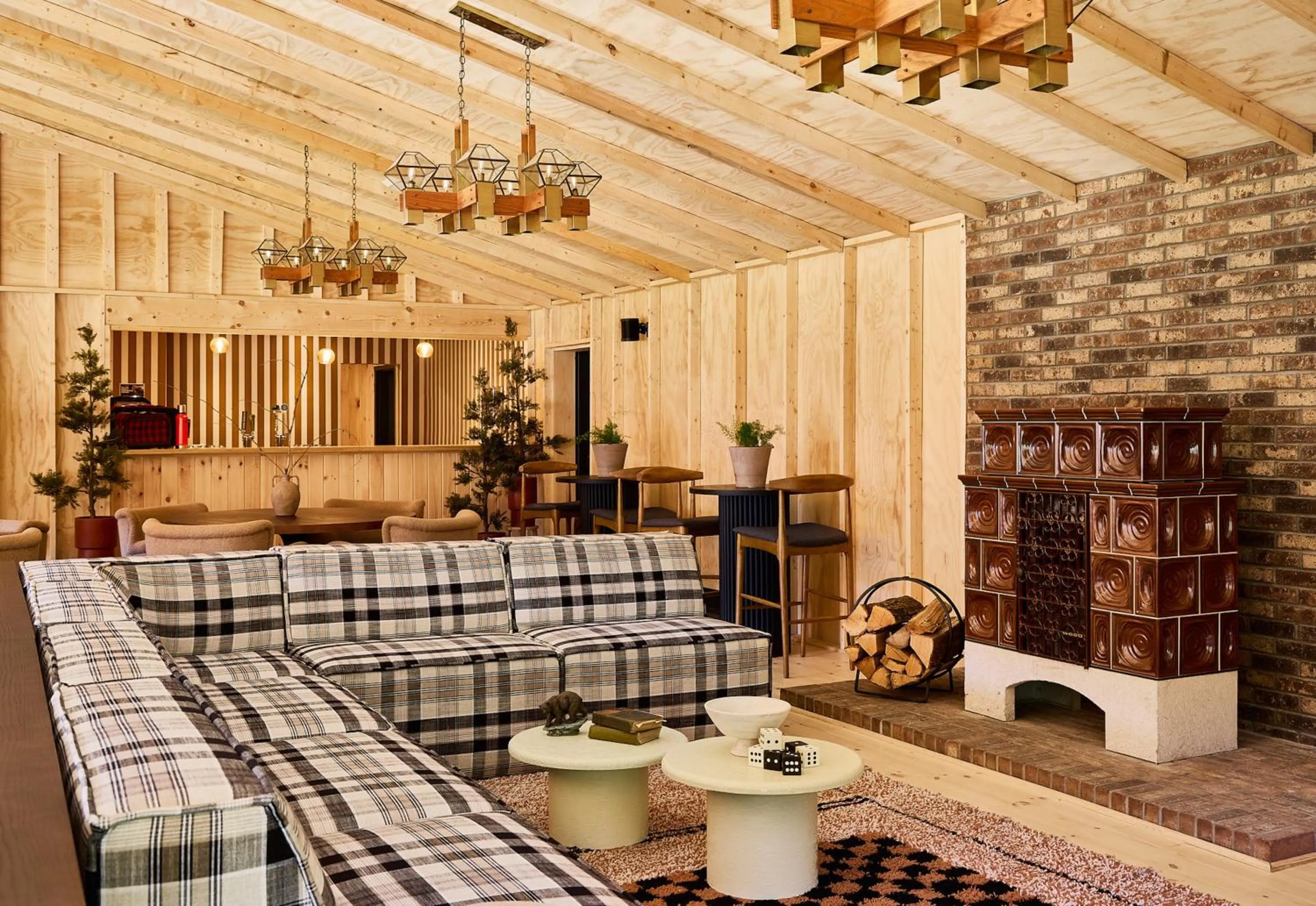 Lounge or bar in Bluebird Cady Hill Lodge