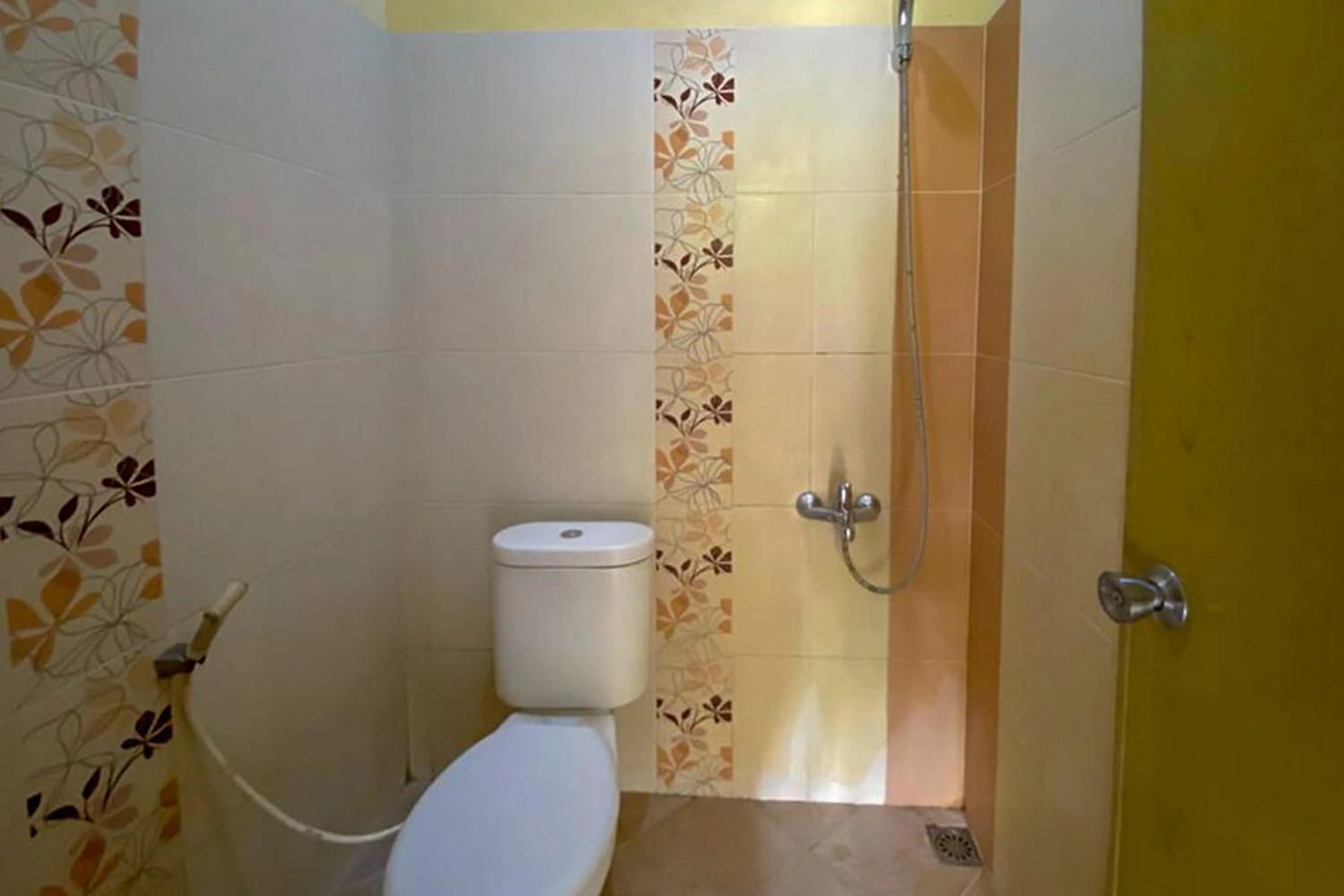 Rama Shinta Homestay near Gembira Loka Zoo RedPartner