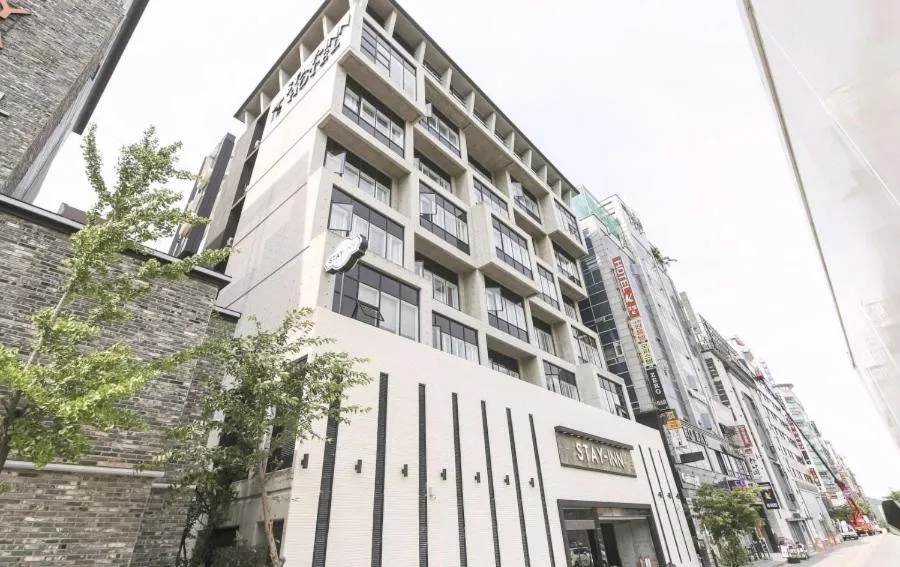 Gimhae Jangyu Stayin Hotel
