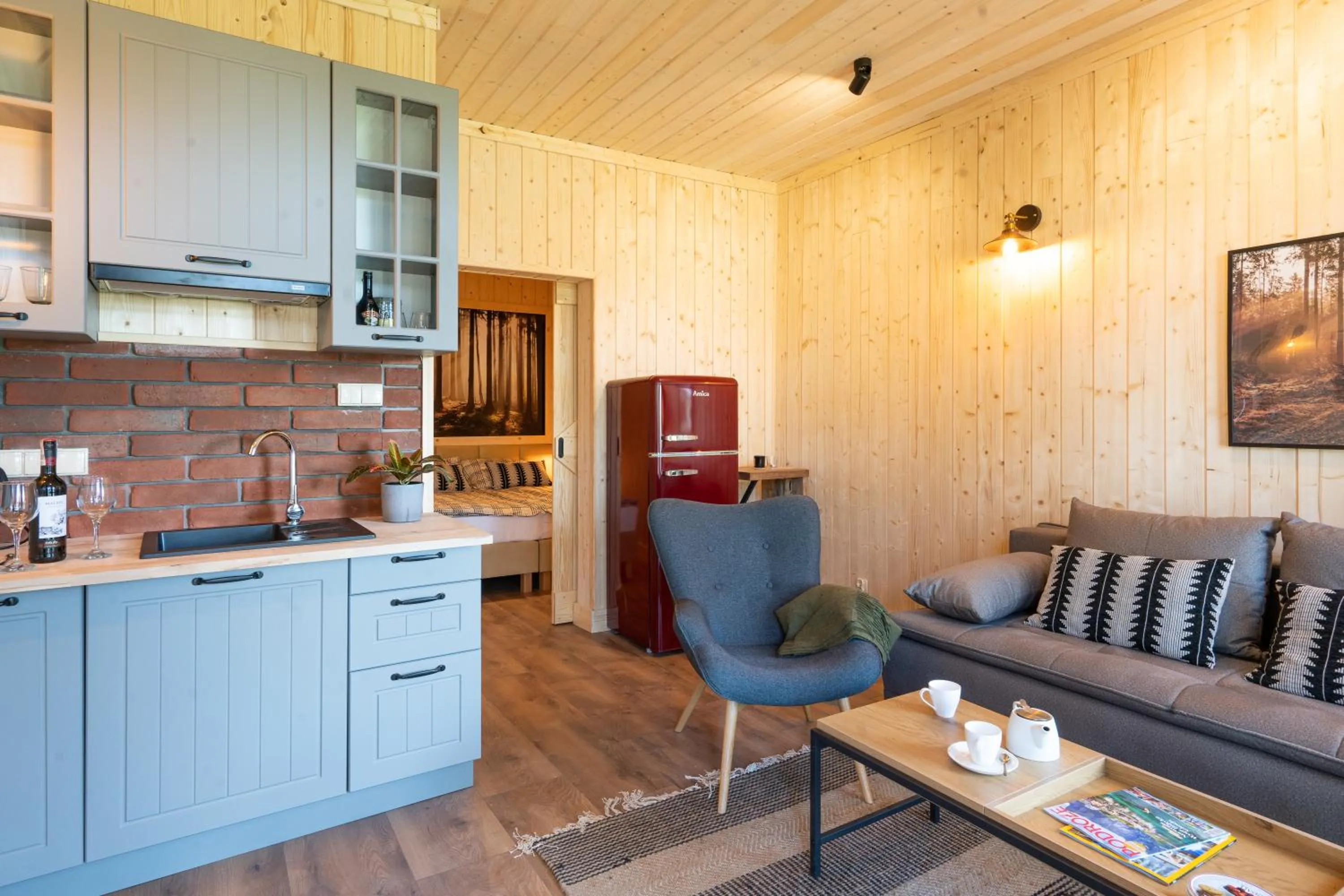 Kitchen or kitchenette in Apartamenty Leśna Przystań nad jeziorem