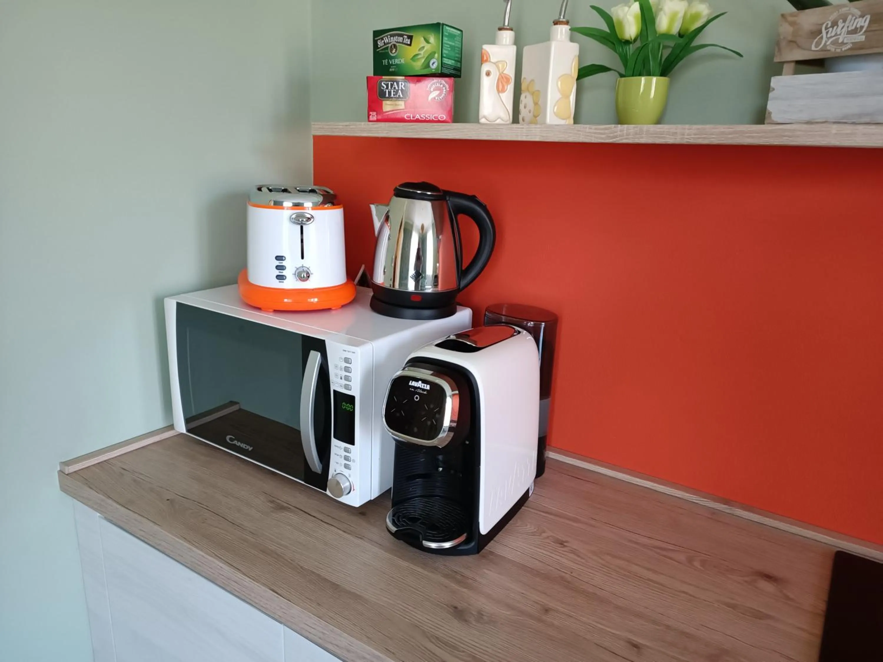 Coffee/tea facilities in B&B VILLA PREZIOSA LAGO MAGGIORE