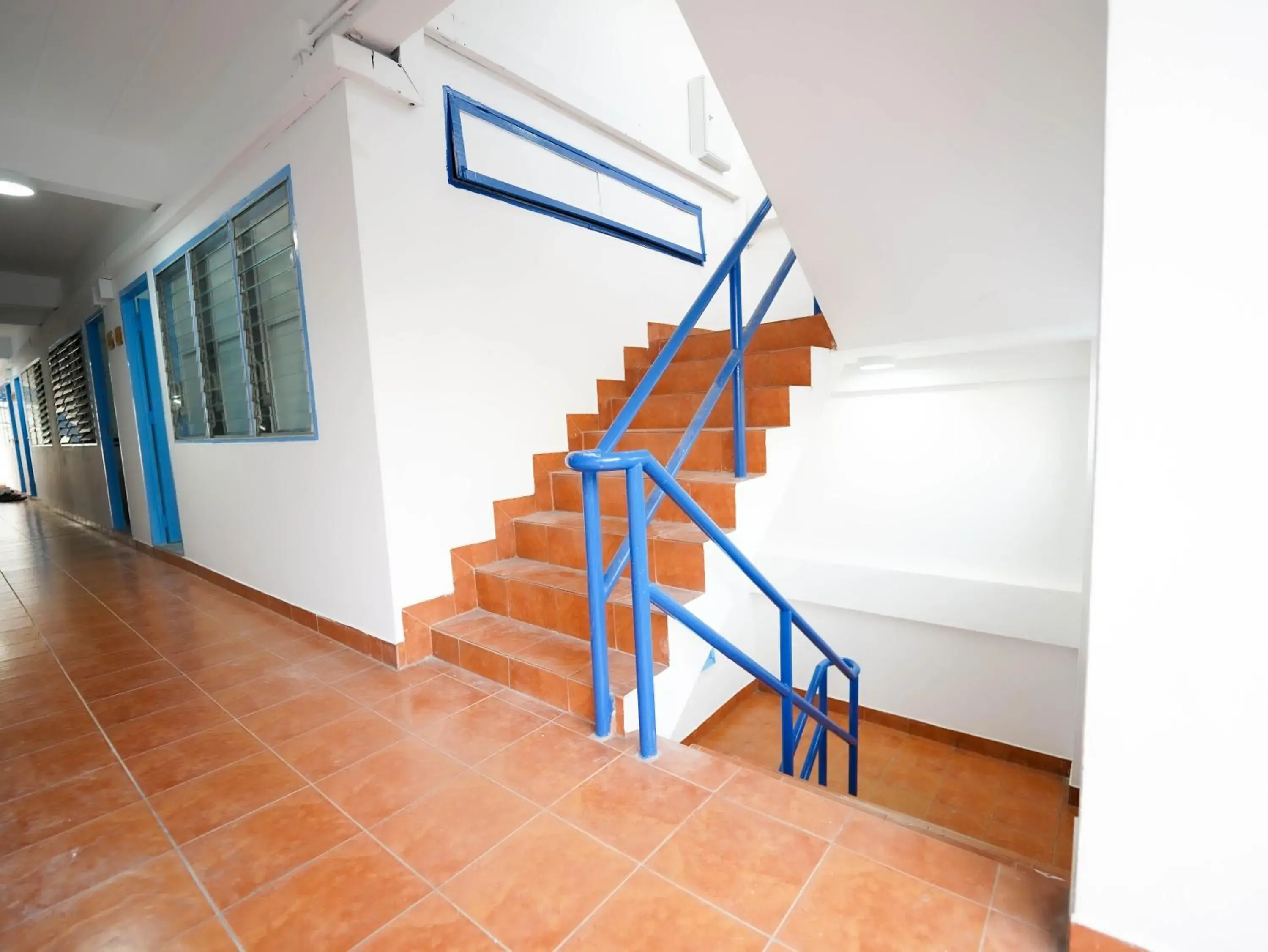 Property building in RoomQuest North Pattaya Light Collection Property building in RoomQuest North Pattaya Light Collection