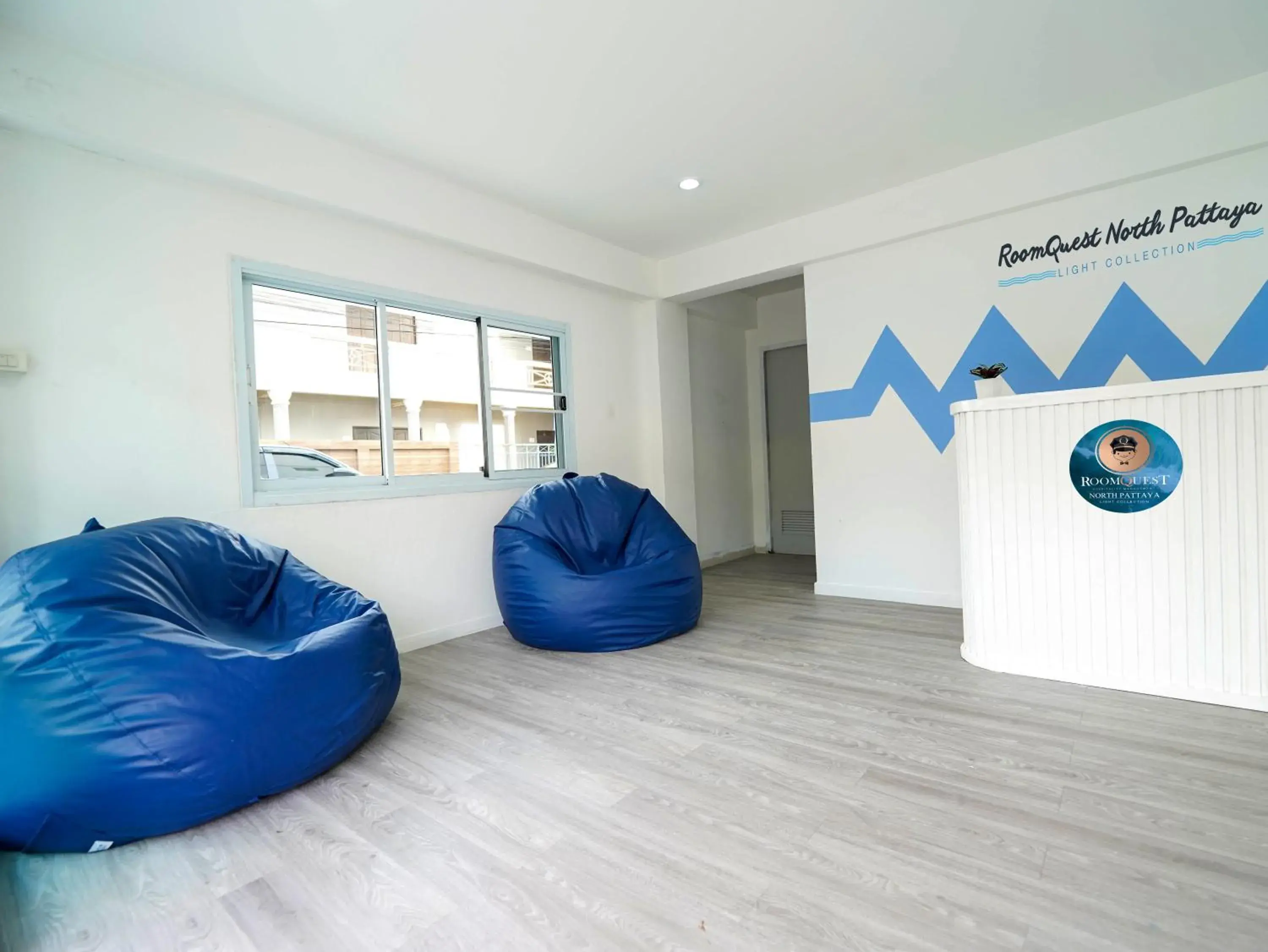 Living room in RQ North Pattaya by Collection O Living room in RQ North Pattaya by Collection O