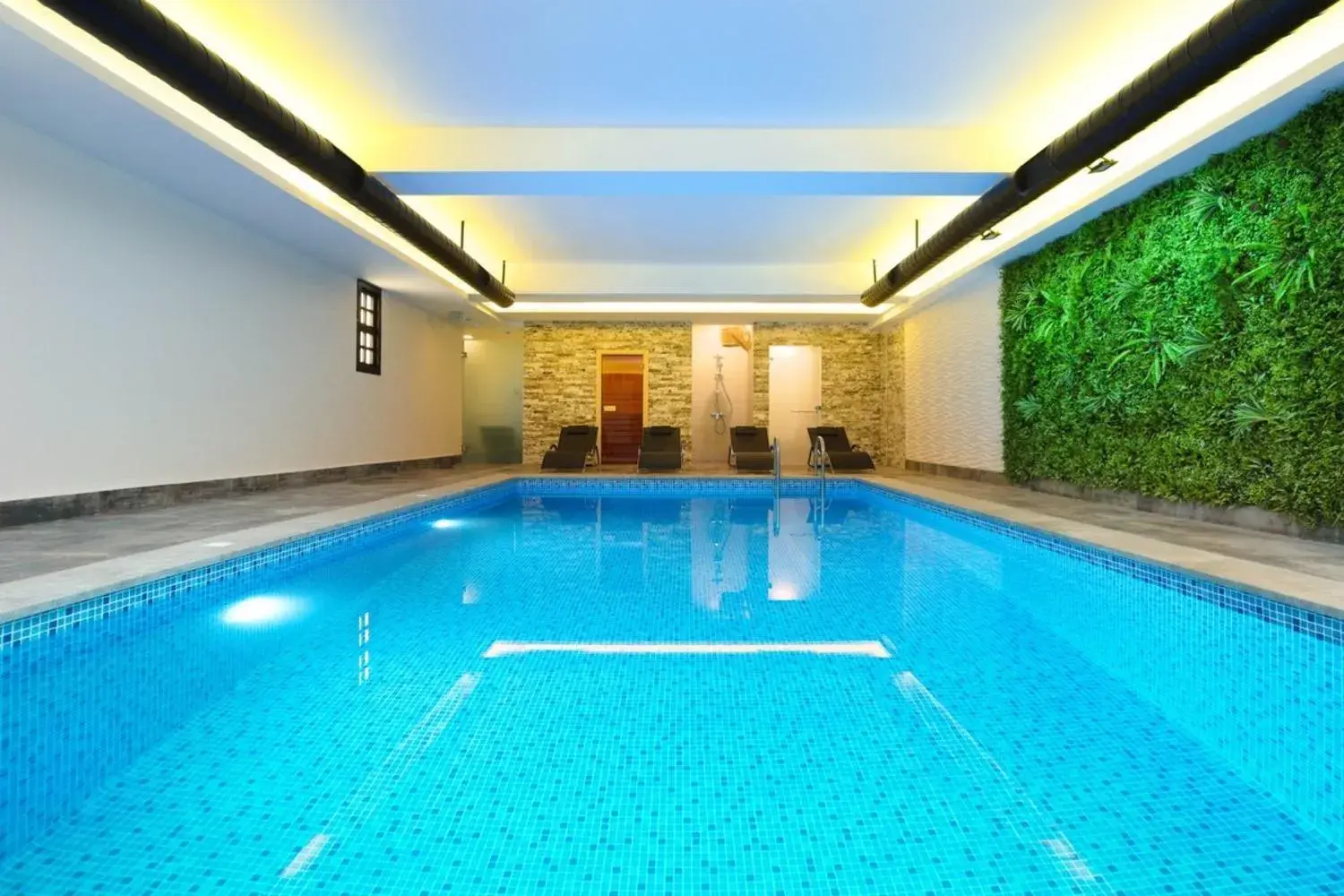 Swimming pool in Nacho Hotel Yerevan, By One Swimming pool in Nacho Hotel Yerevan, By One