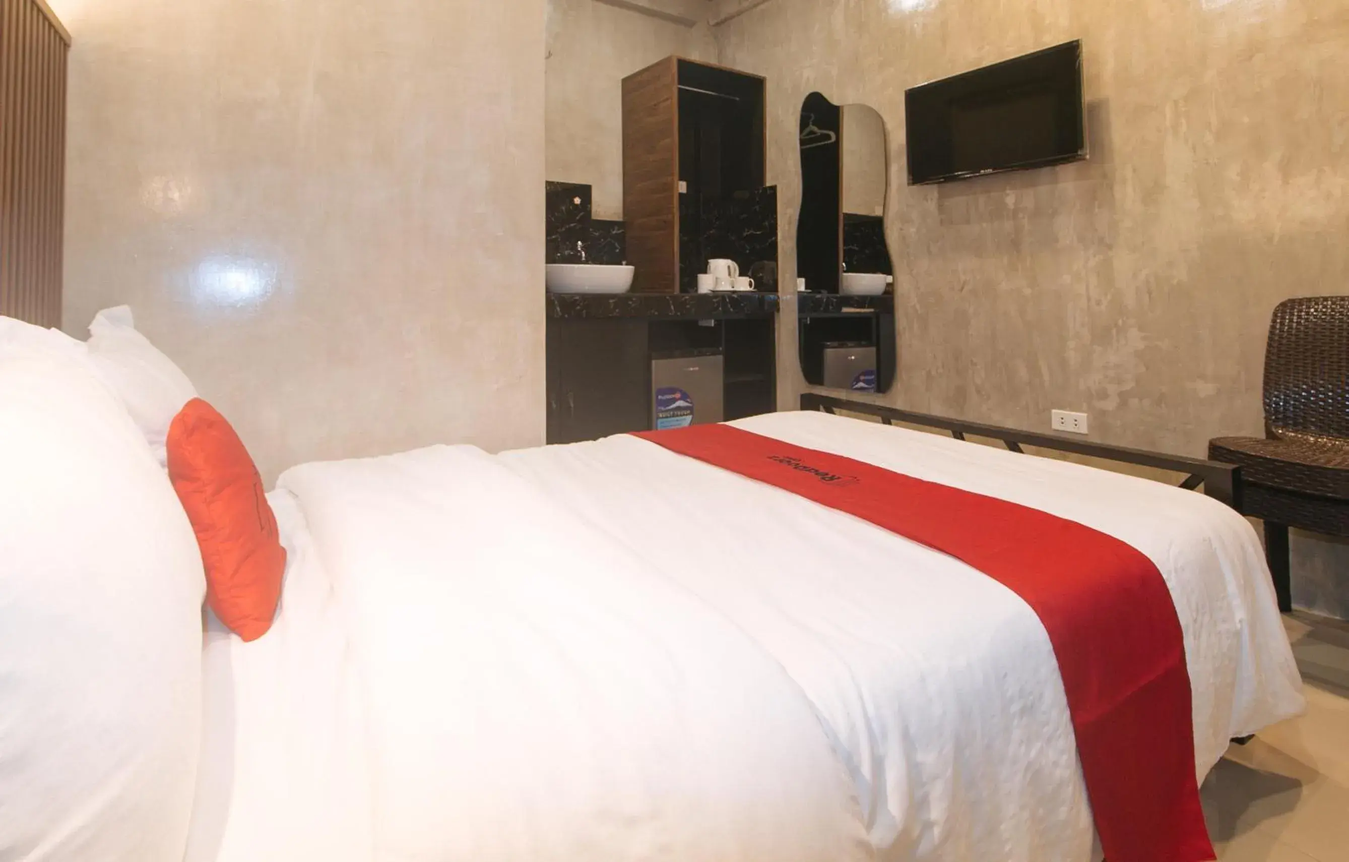 Bed in RedDoorz at MBB Room NAIA 2 Bed in RedDoorz at MBB Room NAIA 2