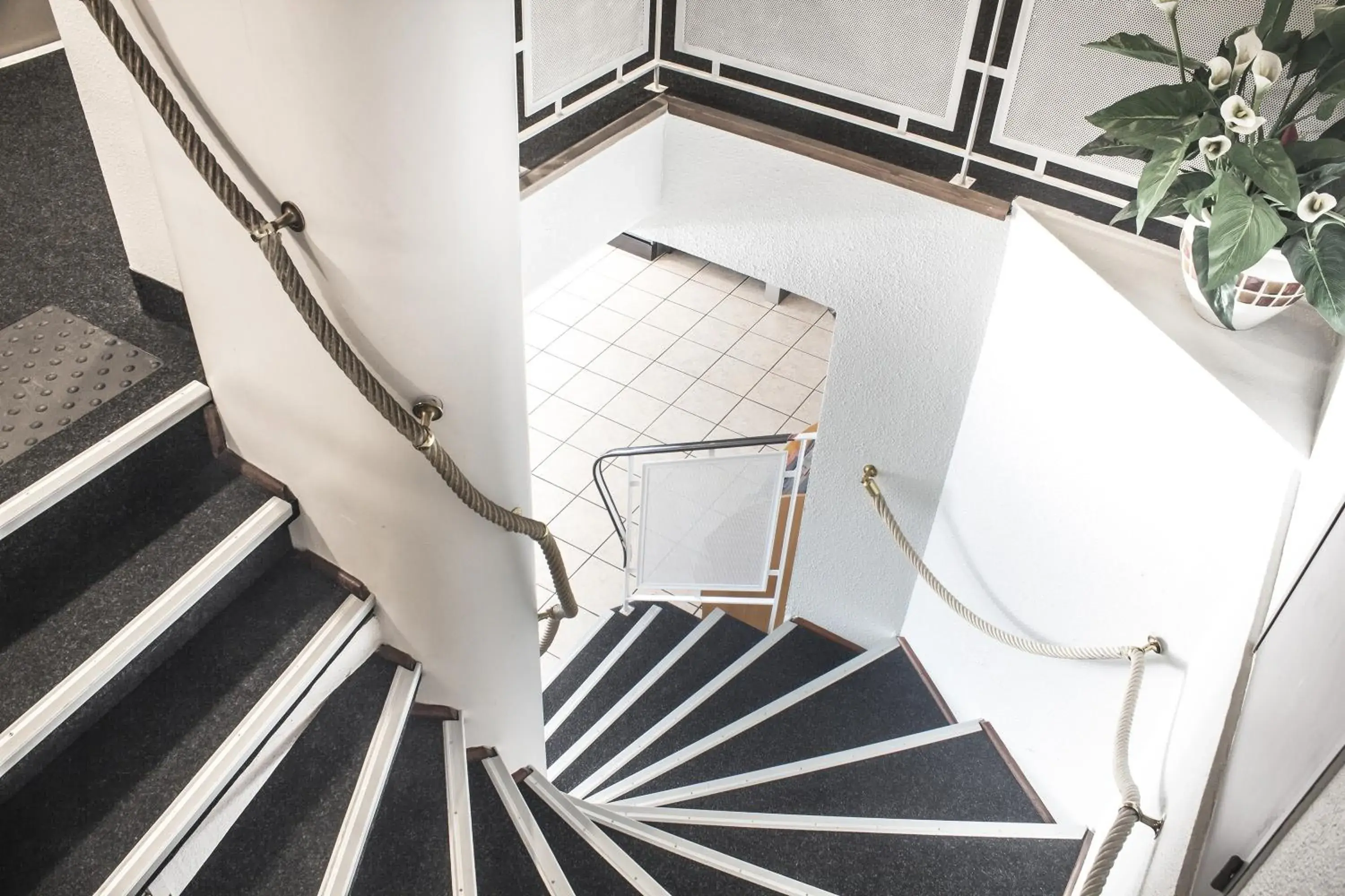 Property building in Hotel Inn Design Montluçon Property building in Hotel Inn Design Montluçon