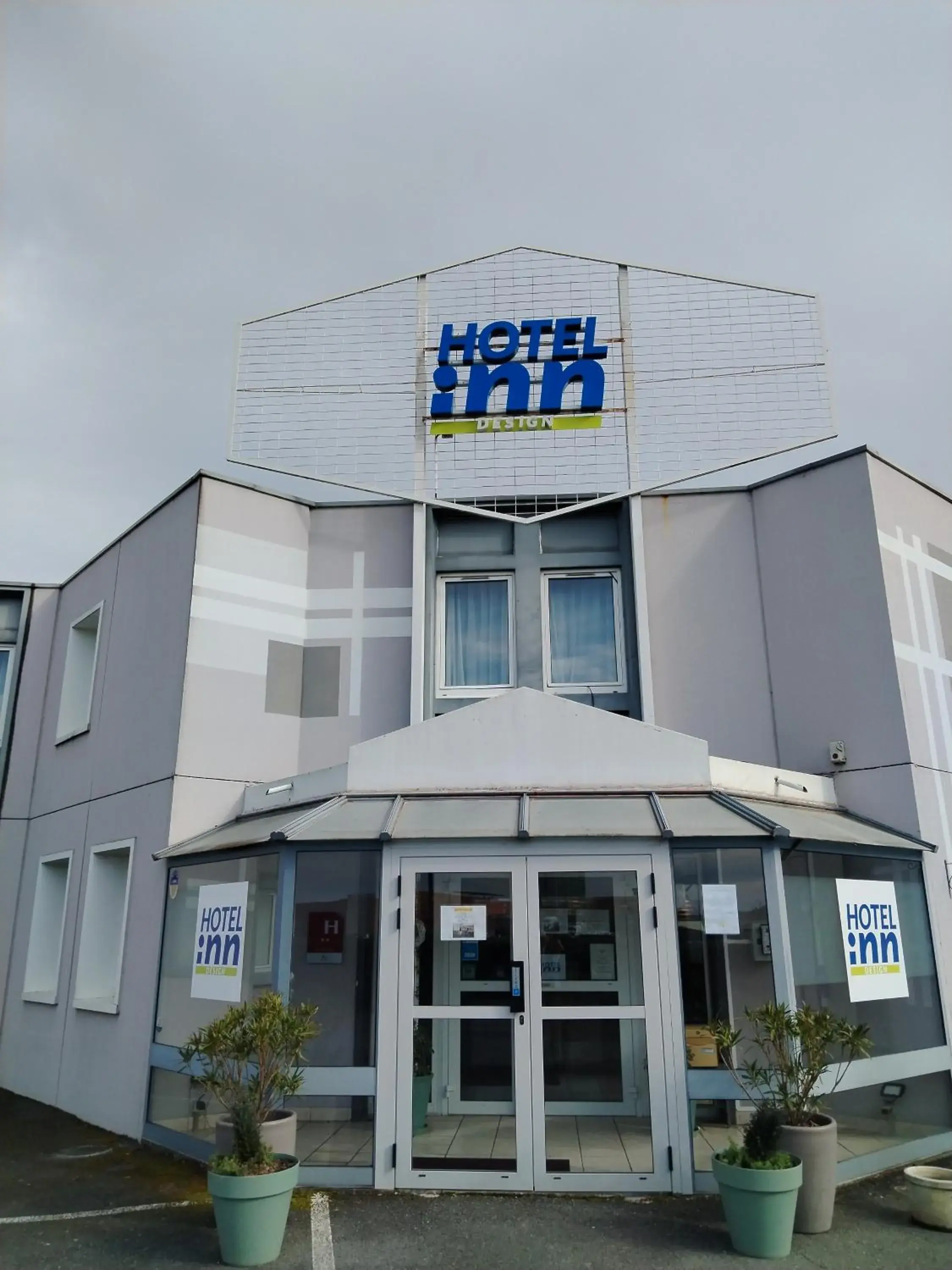 Property building in Hotel Inn Design Montluçon Property building in Hotel Inn Design Montluçon