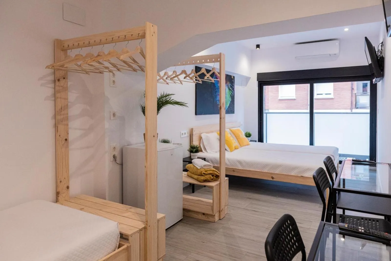 Bed in Bilbao ROOMS & KITCHEN Zorroza