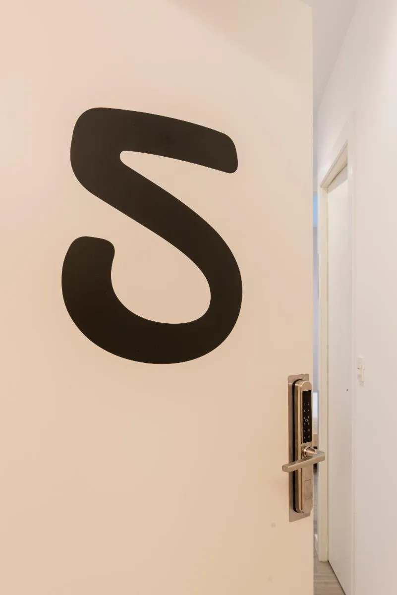 Bilbao ROOMS & KITCHEN Zorroza