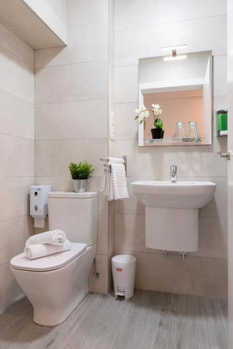 Bilbao ROOMS & KITCHEN Zorroza