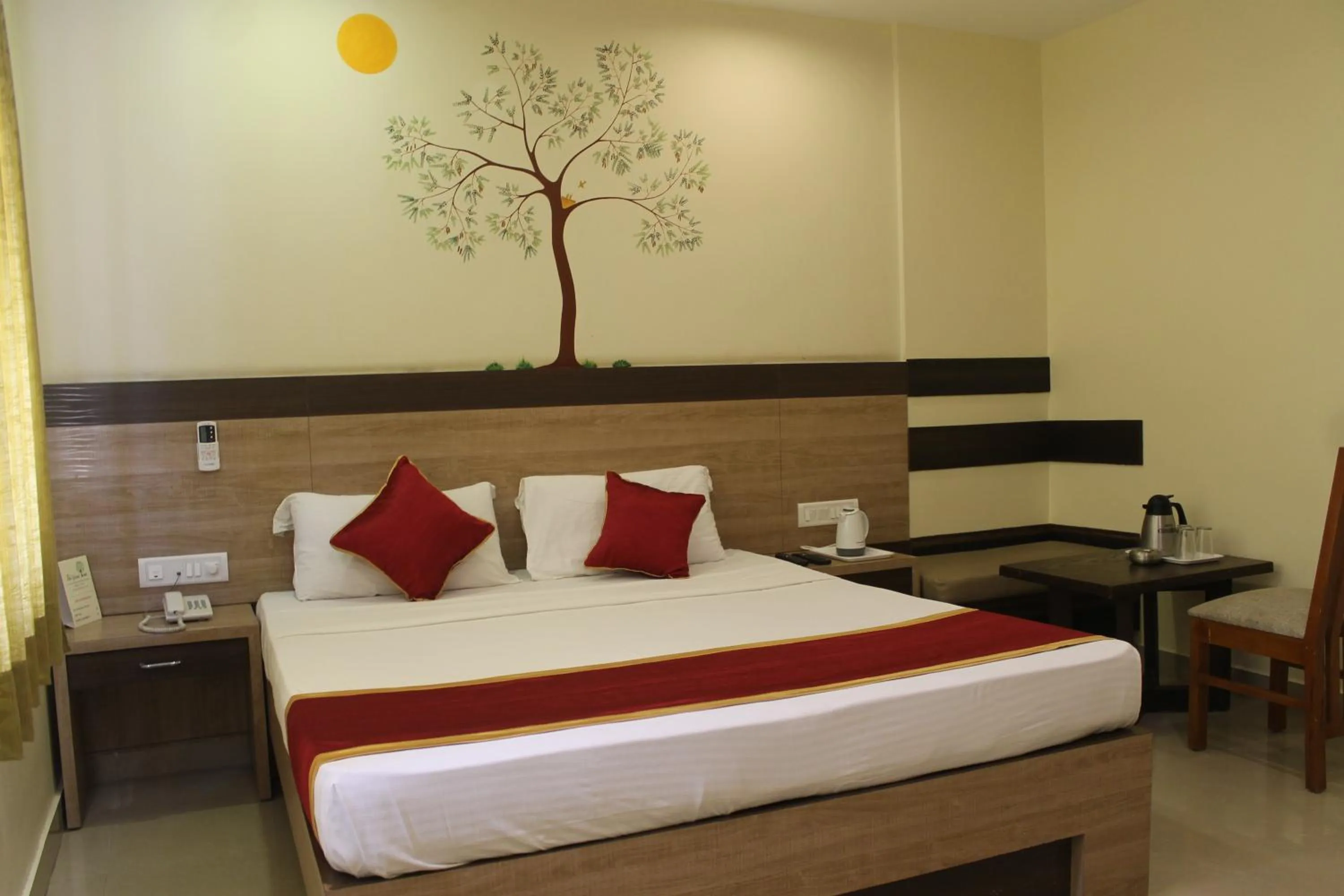Bedroom, Bed in HOTEL GREEN TREES