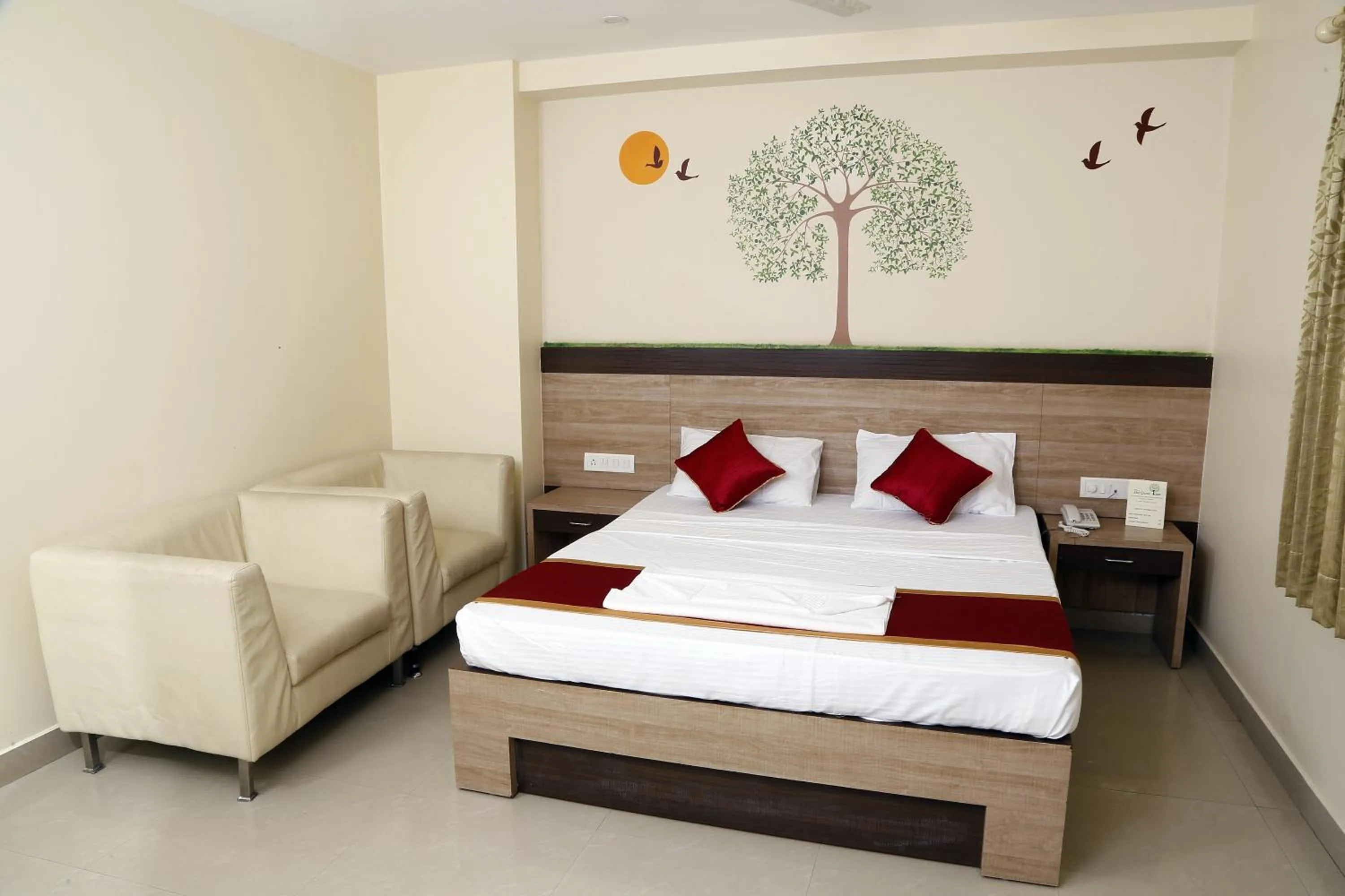 Bedroom, Bed in HOTEL GREEN TREES
