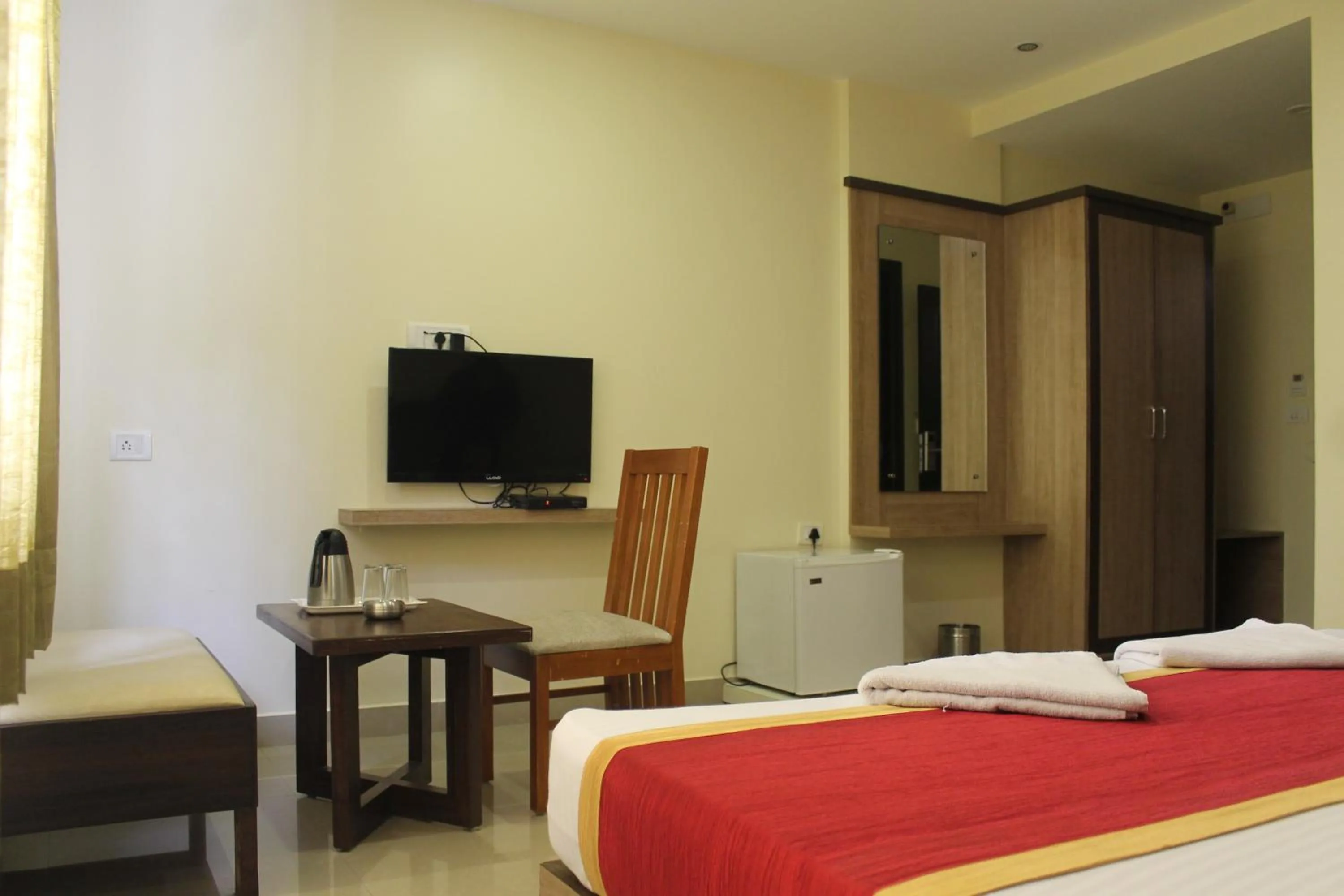 Photo of the whole room, Bed in HOTEL GREEN TREES