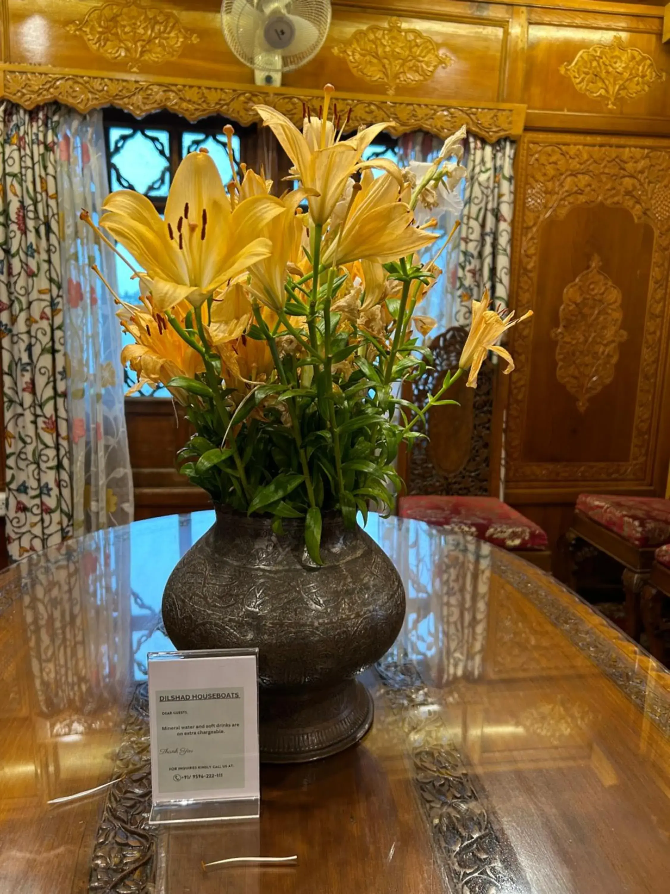 Restaurant/places to eat in Dilshad Houseboats Restaurant/places to eat in Dilshad Houseboats