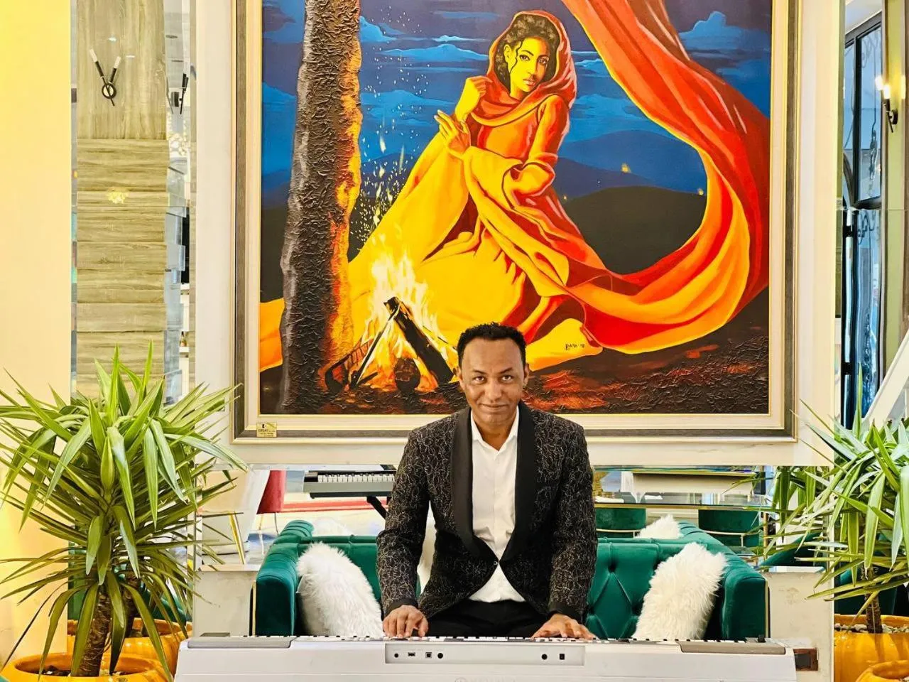 Evening entertainment in Base Ethiopia International Hotel