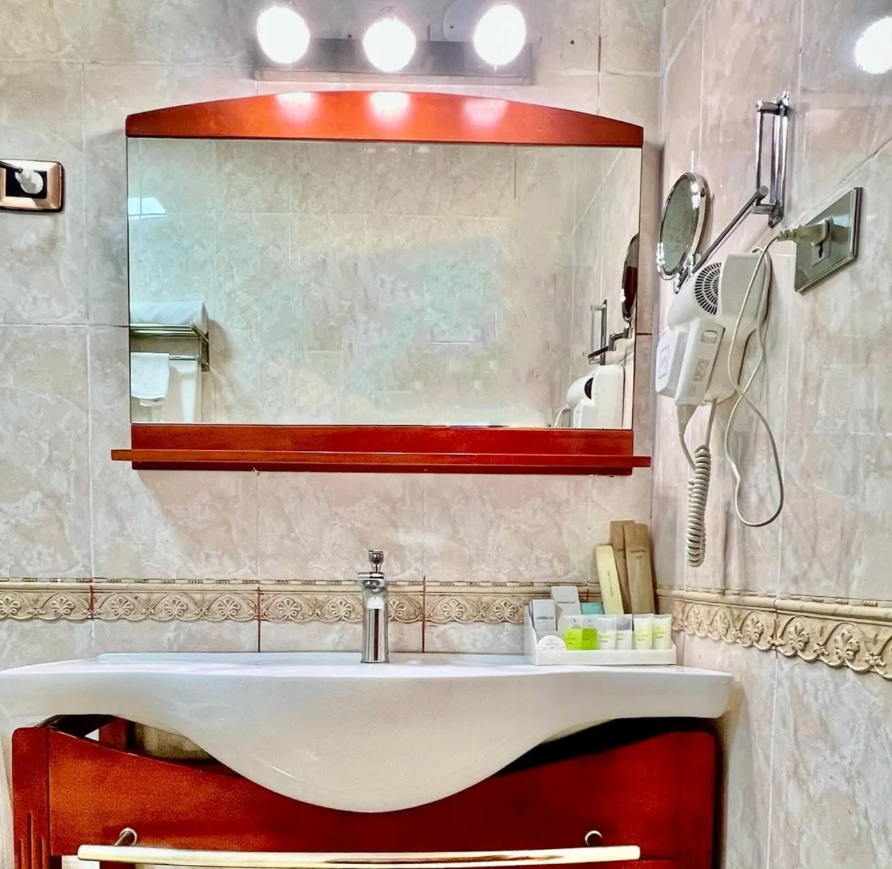 Toilet in Base Ethiopia International Hotel